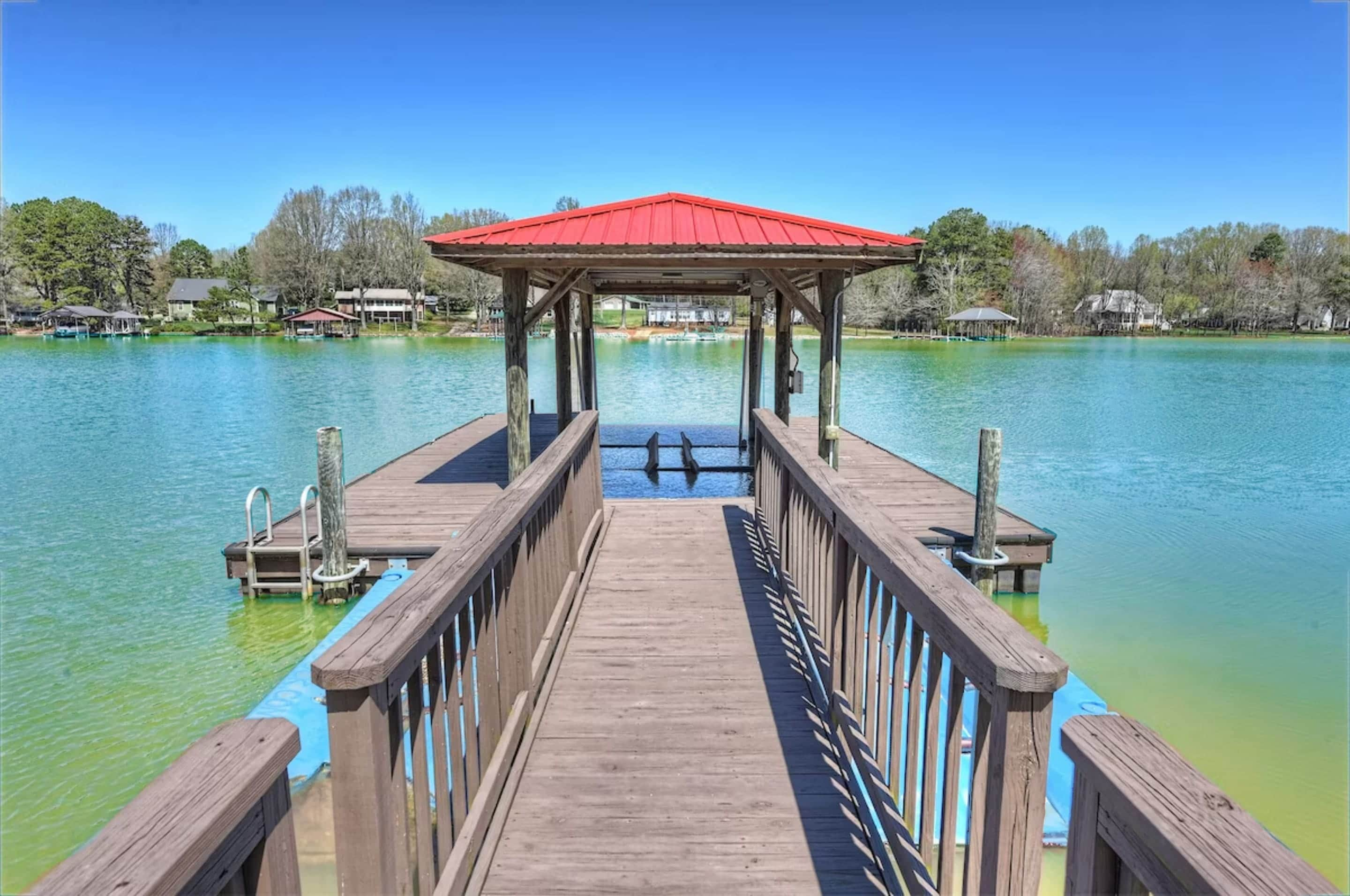 Welcome to Flip Flop Therapy – a three-story lakefront paradise!