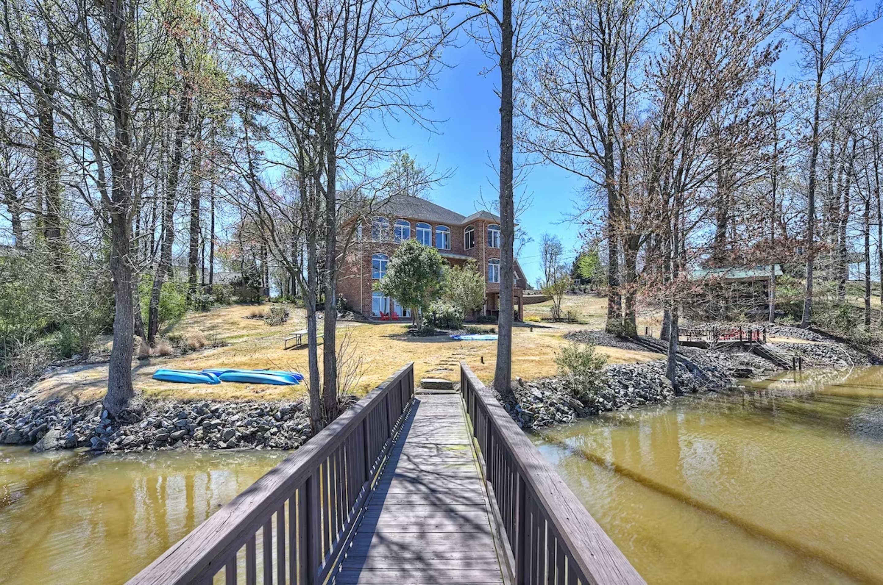 Pathway to lakeside paradise.