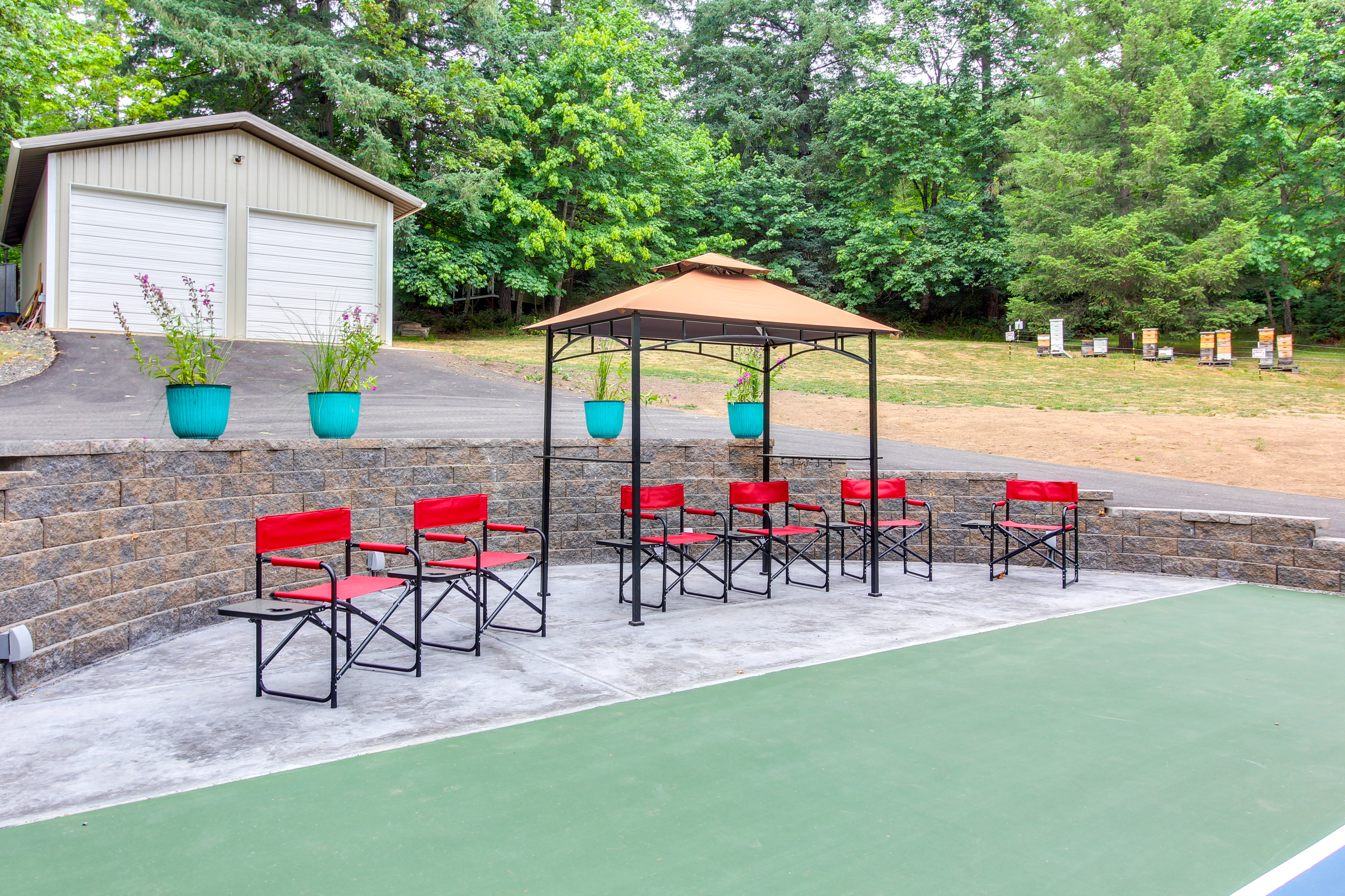 Charming Oregon Home w/ Private Pickleball Court!