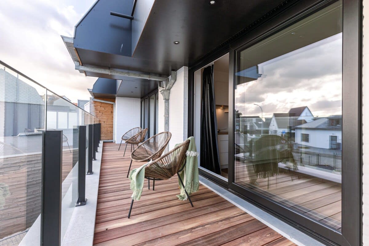 Property Image 2 - Sunny apartment with large terraces and parking