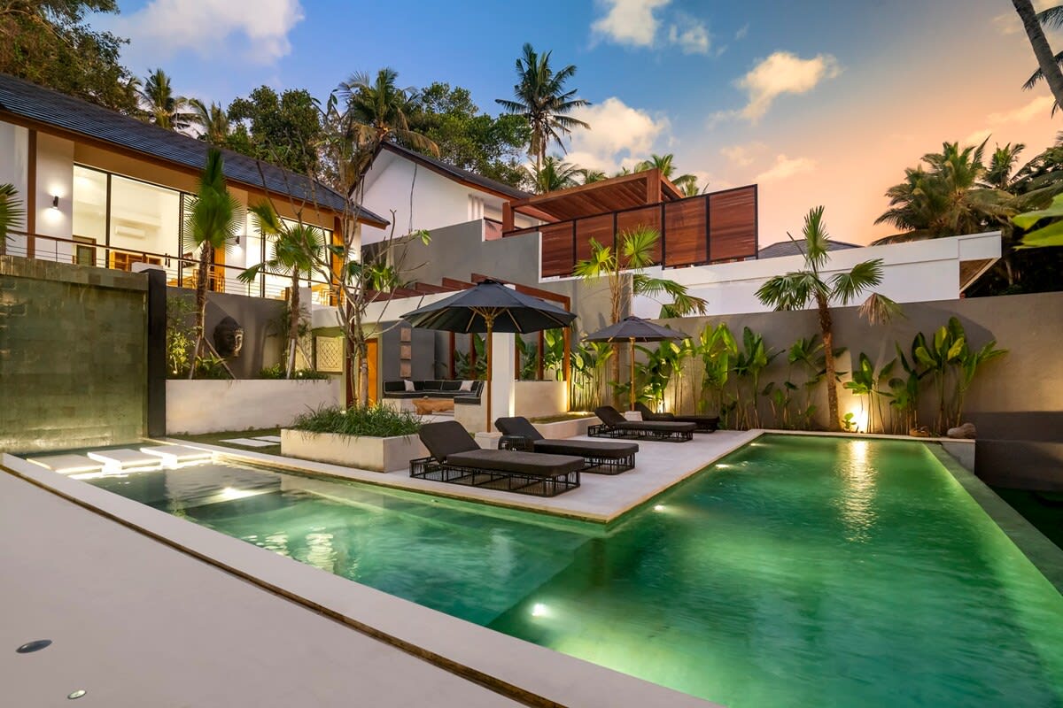 Property Image 1 - Moon 3BR Peaceful Infinity Pool Villa In Ubud