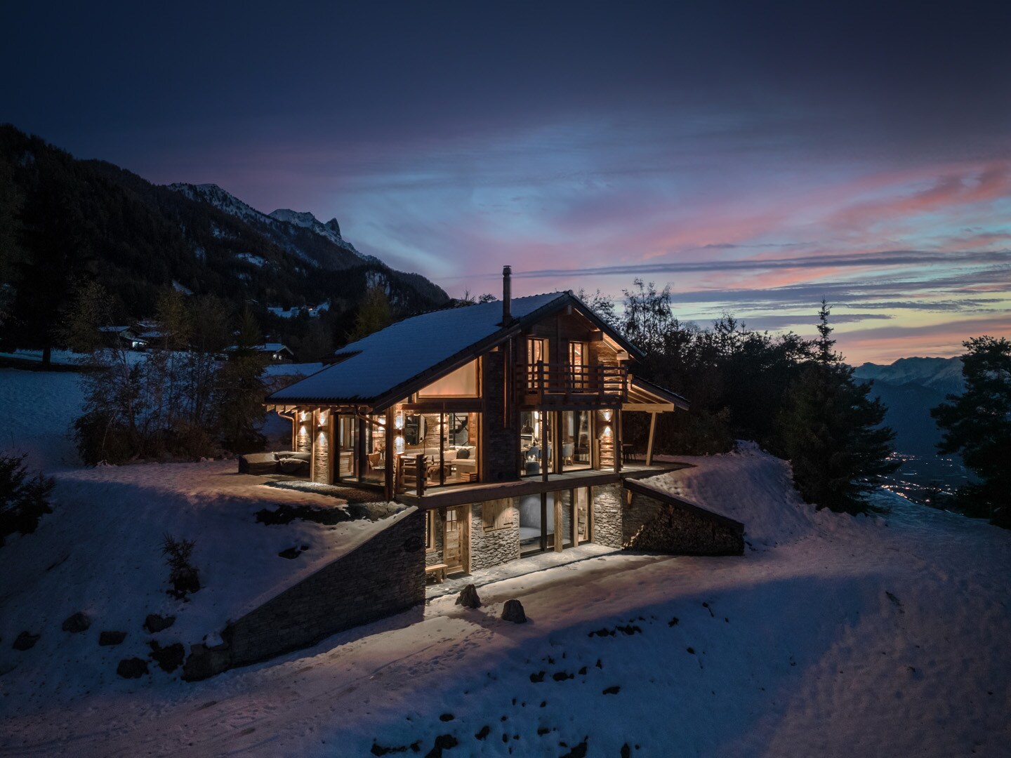 Property Image 1 - Chalet Luciole Luxury Chalet & Wellness La Tzoumaz