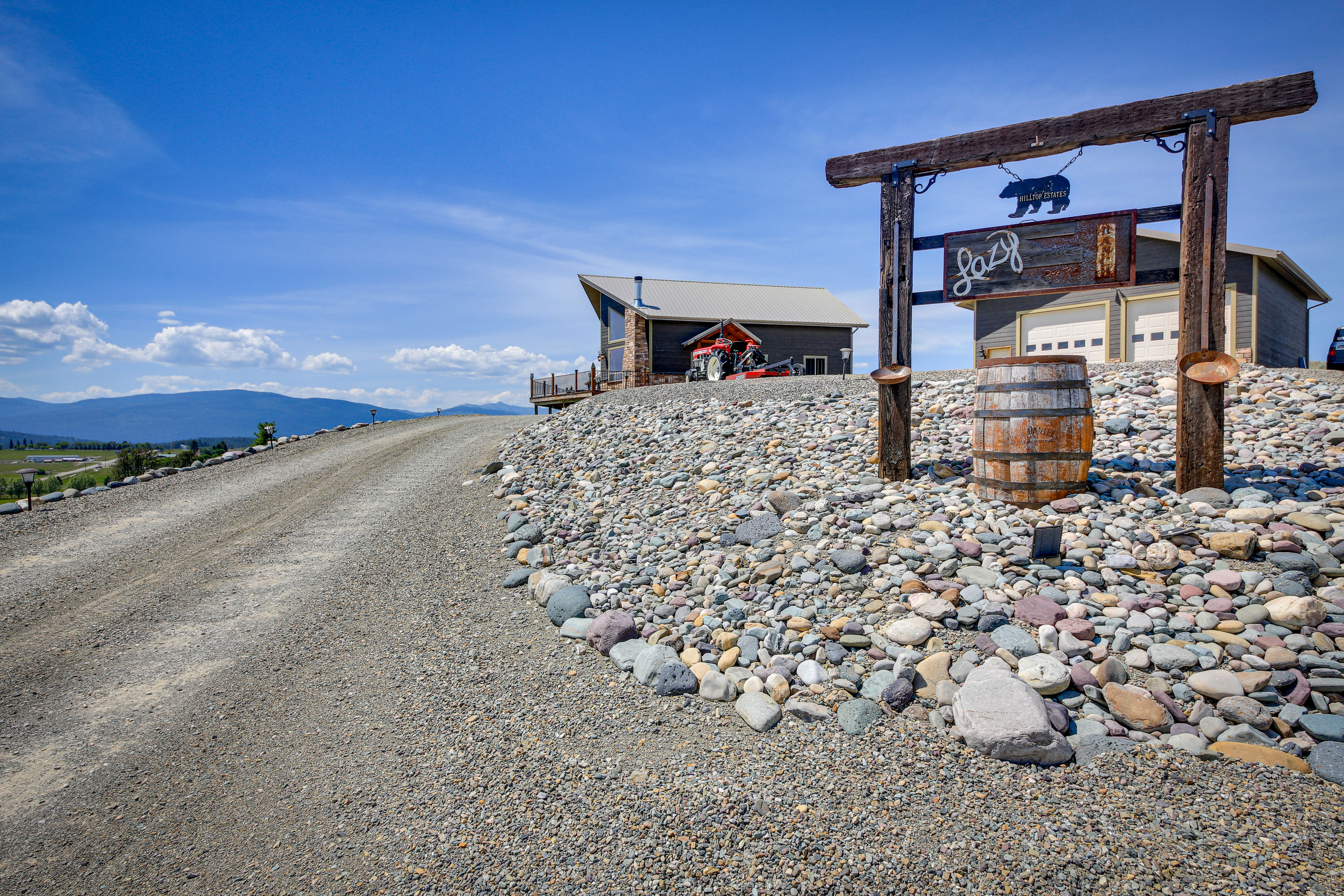 Property Image 2 - Eureka Vacation Rental w/ Outdoor Kitchen & Views!