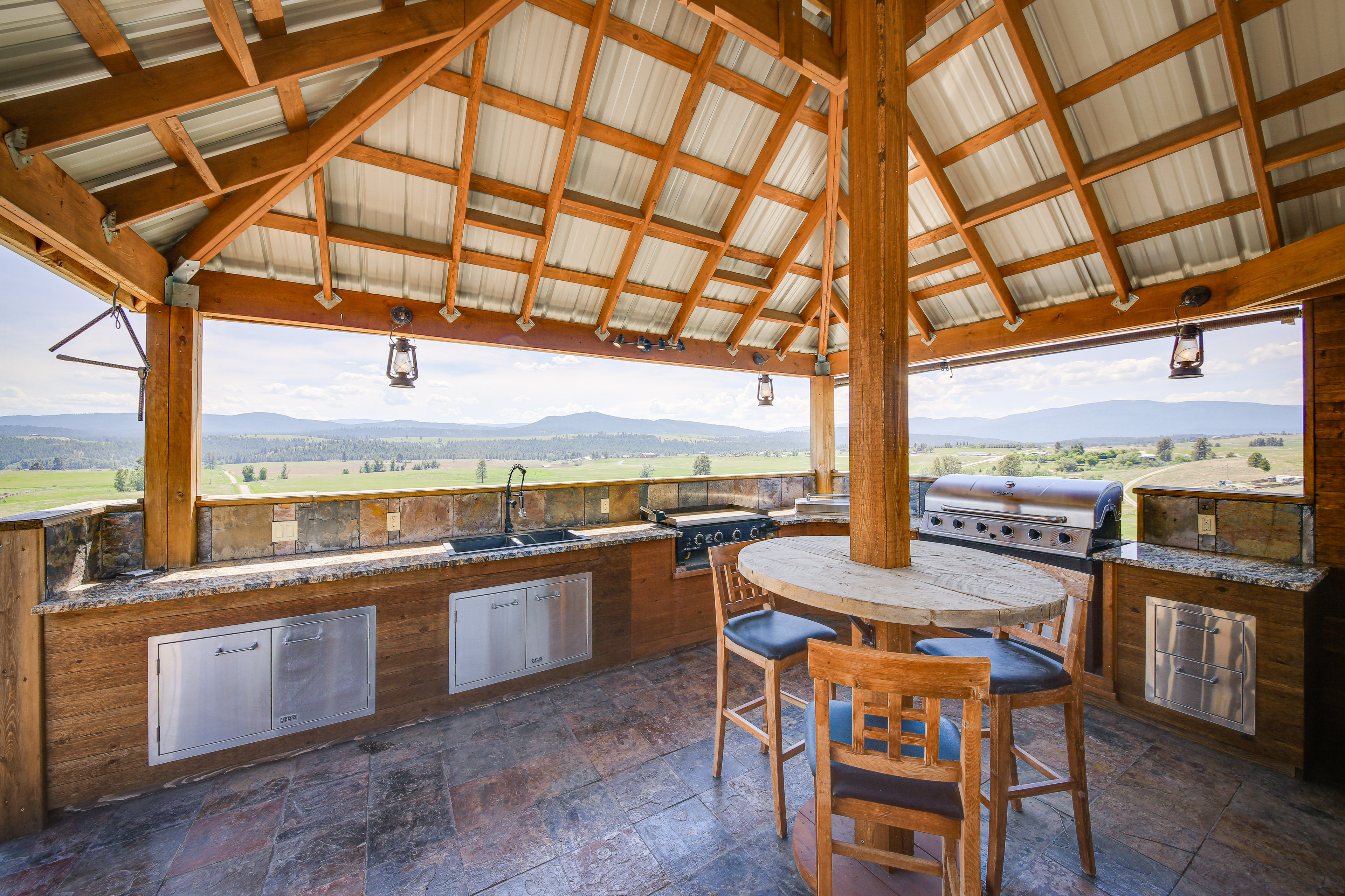 Property Image 2 - Eureka Vacation Rental w/ Outdoor Kitchen & Views!