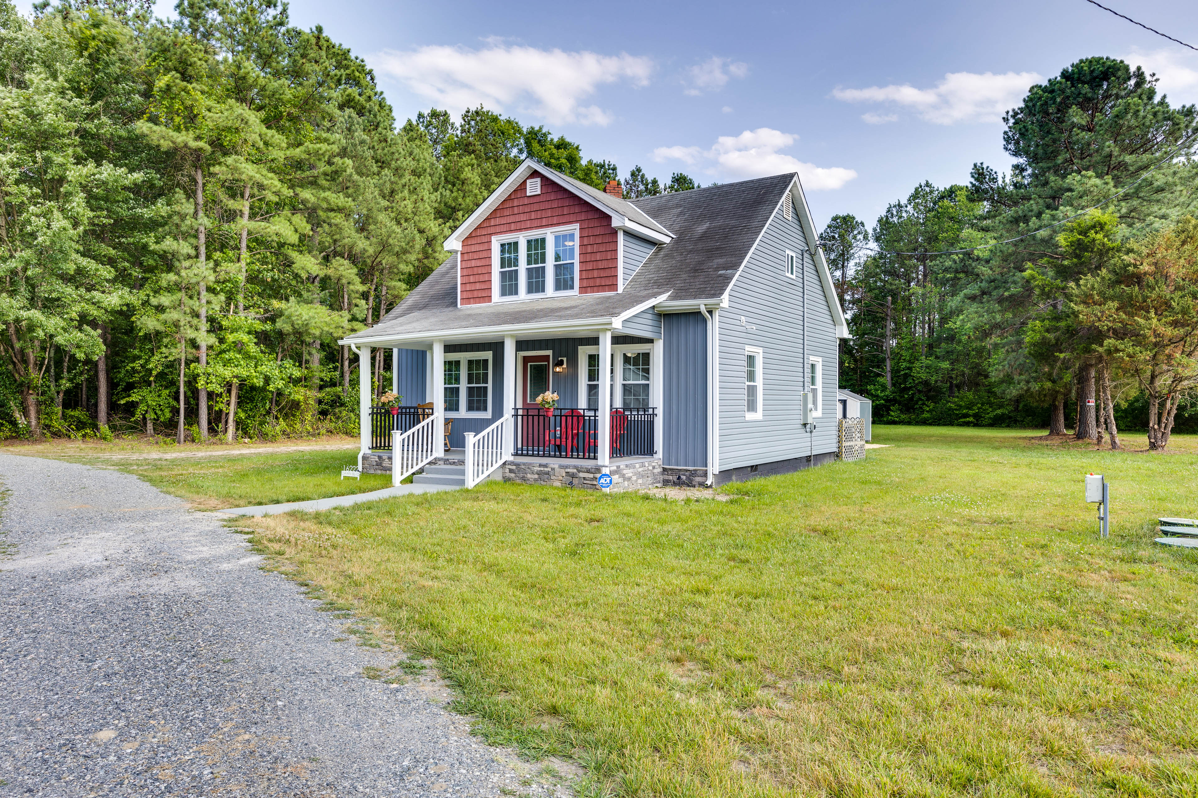 Property Image 2 - Pet-Friendly ‘The Wray Cottage’ w/ Large Backyard!