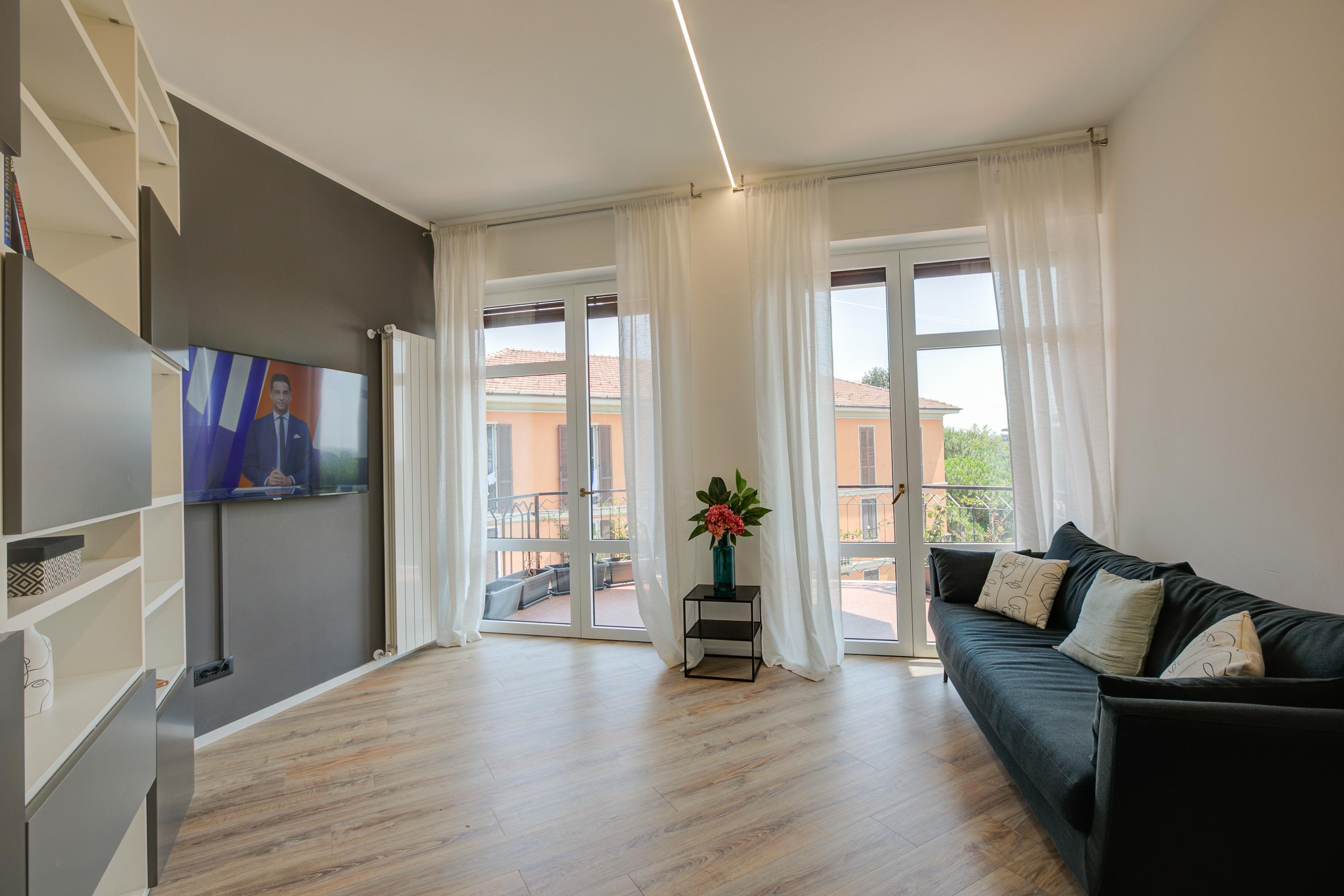 Property Image 2 - Modern Apartment in Arona