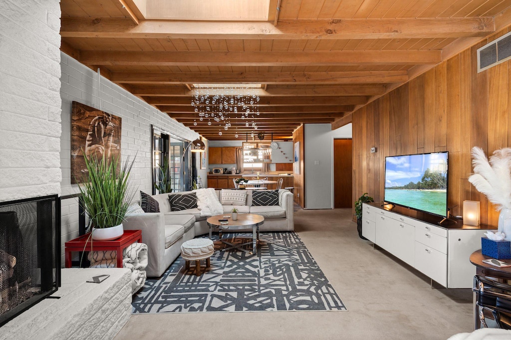 Living Space - Please note that the fireplace is not operable.