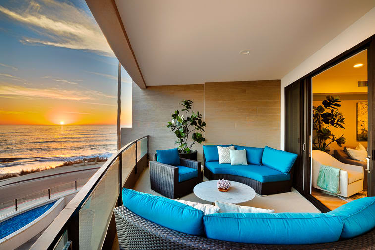 Property Image 1 - Stunning Oceanfront Getaway at Windansea Beach