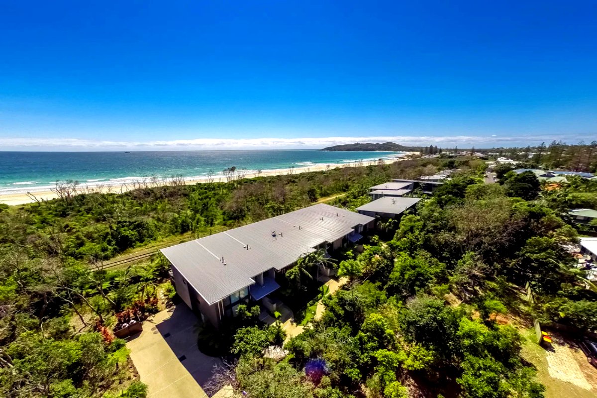 Property Image 1 - Kiah Bliss - with ocean views