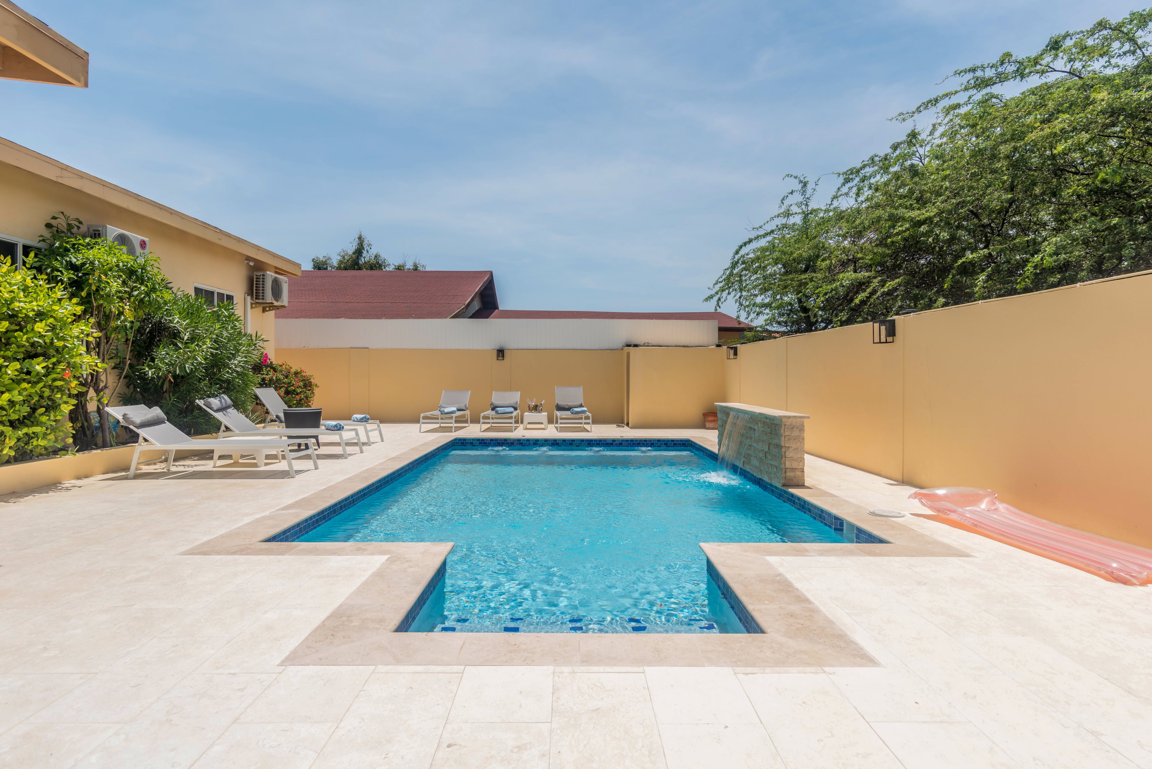 Property Image 2 - Blue Star Aruba Villa