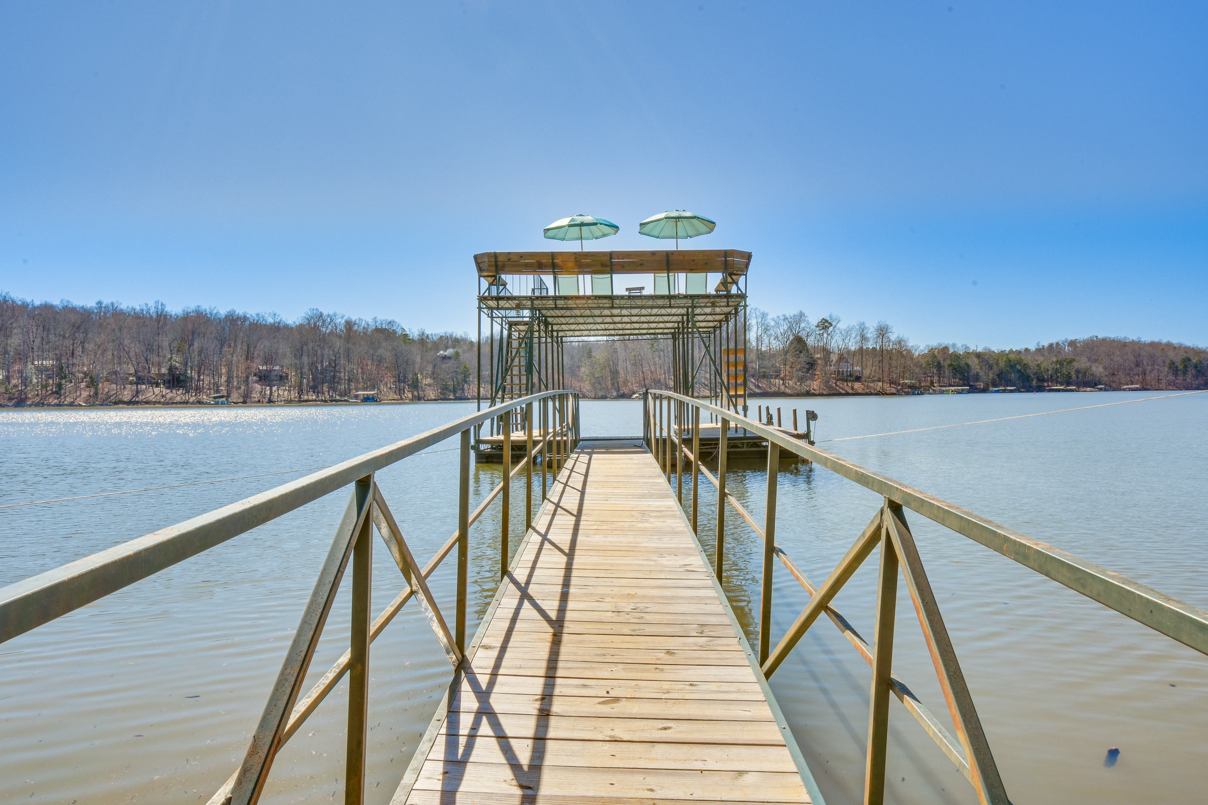 Property Image 1 - Lake Hartwell Retreat w/ 2-Tier Dock & Boat Slip!