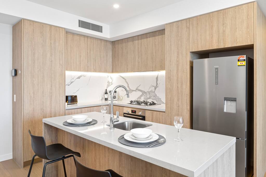 Property Image 2 - One Bedroom in the Heart of Broadbeach