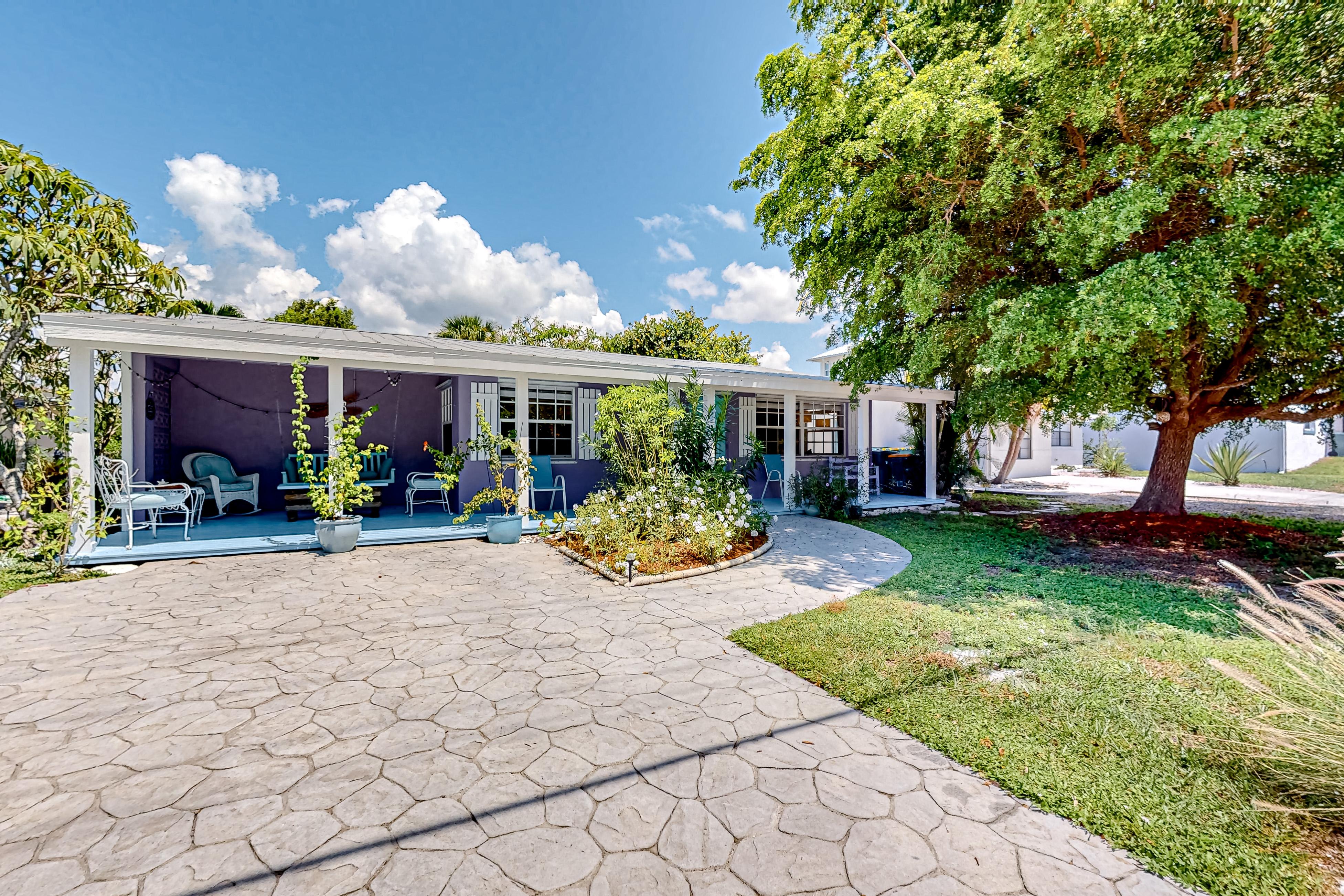 Property Image 1 - Purple Pelican Cottage