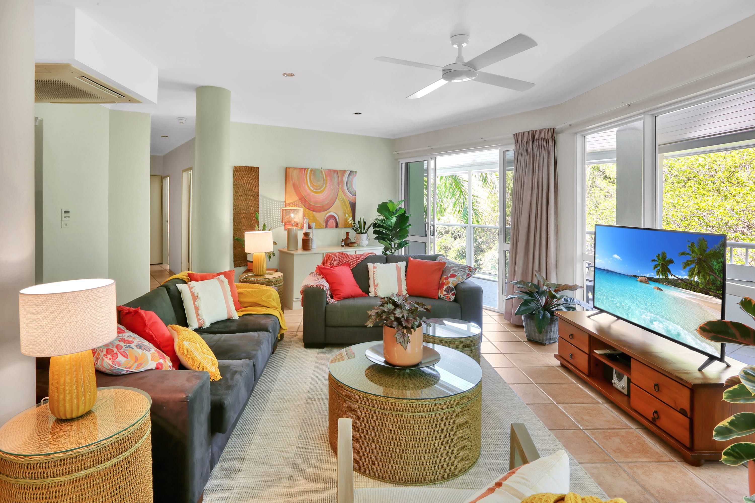 Property Image 1 - Coral Escape - A Palm Cove Penthouse