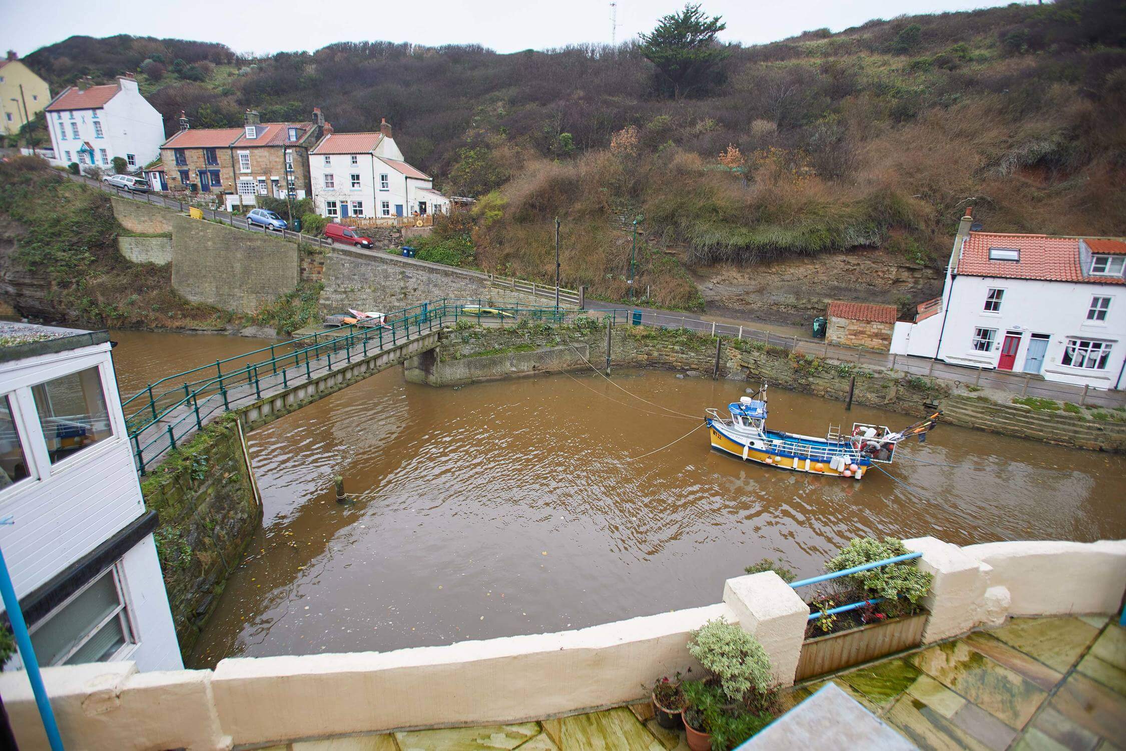 Gull's Haven Cottage, Staithes - Host & Stay