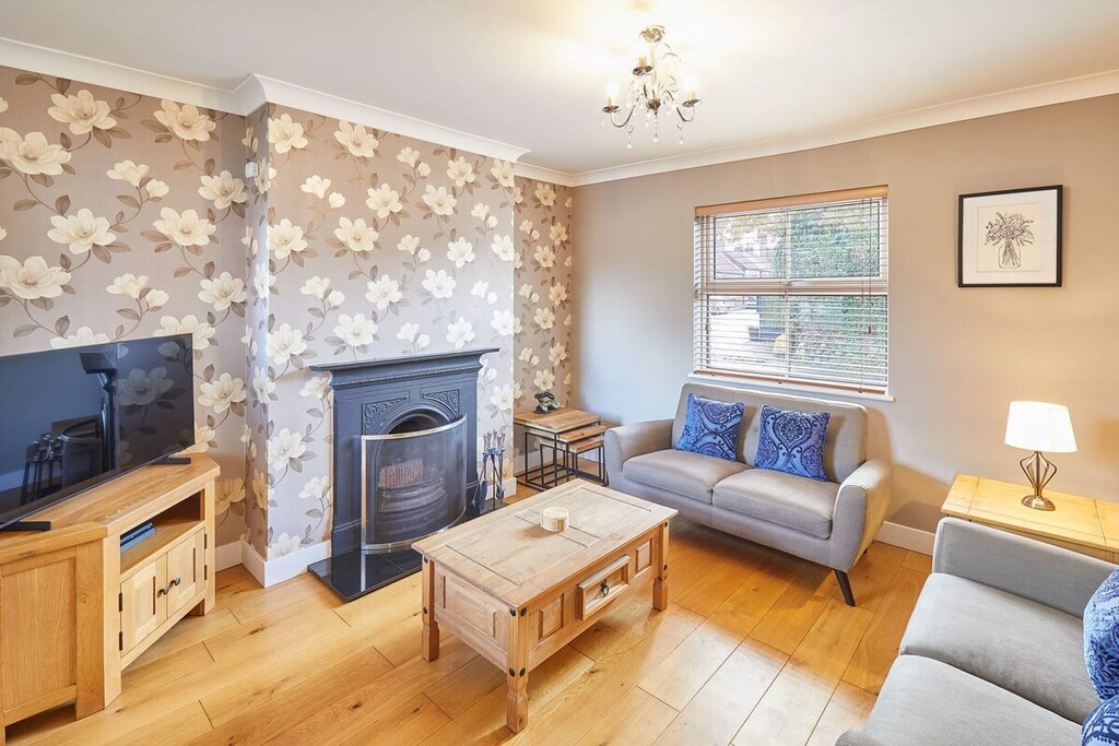 Holmedene, Filey - Host & Stay