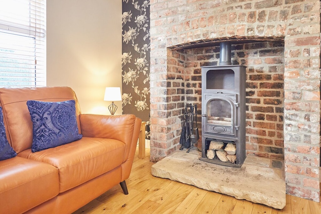 Holmedene, Filey - Host & Stay