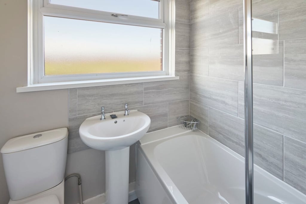 Armitage Road, Redcar - Host & Stay