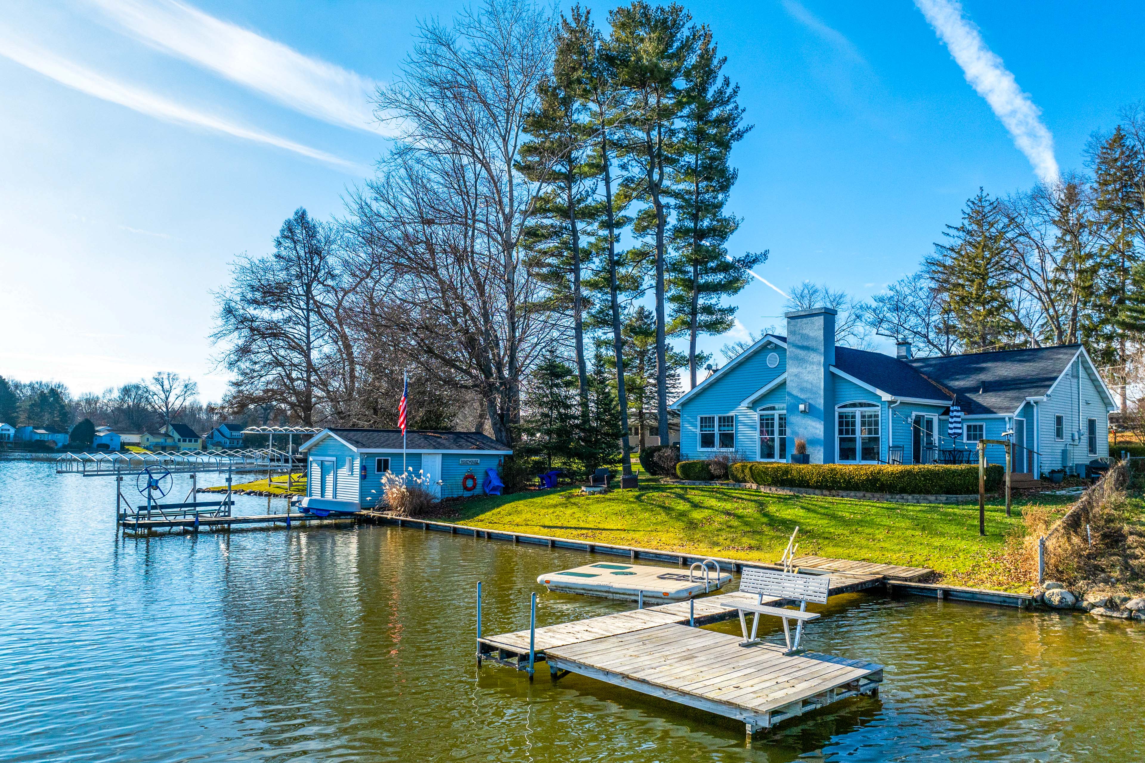 Property Image 2 - Lakefront Paw Paw Cottage w/ Boats & 2 Docks!