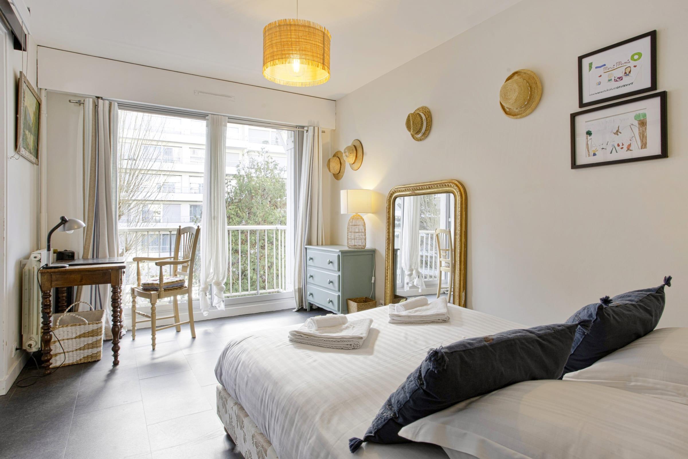 Nice and bright flat in the heart of Biarritz