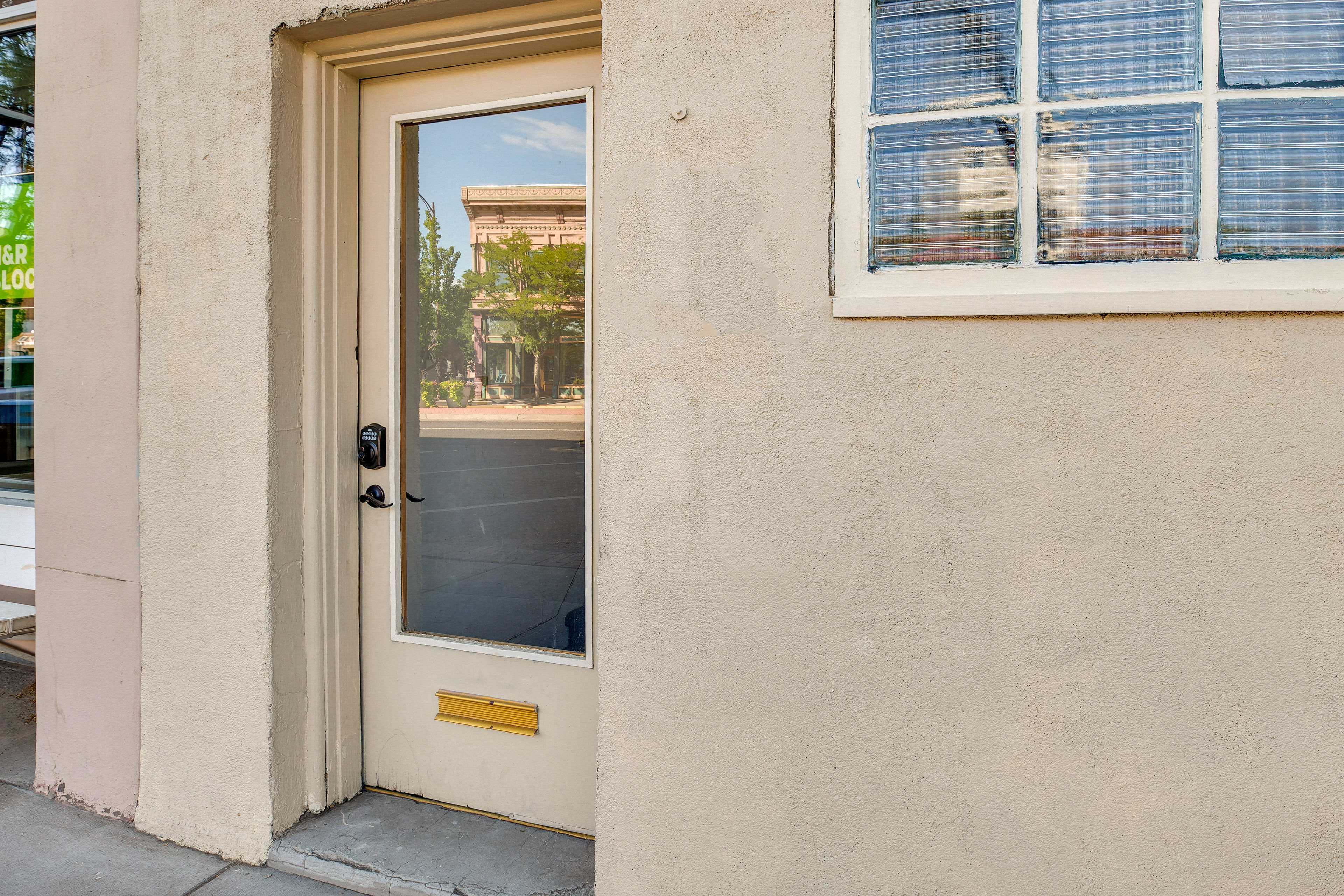 Property Image 1 - Downtown Montrose Apartment, 12 Mi to Nat’l Park!