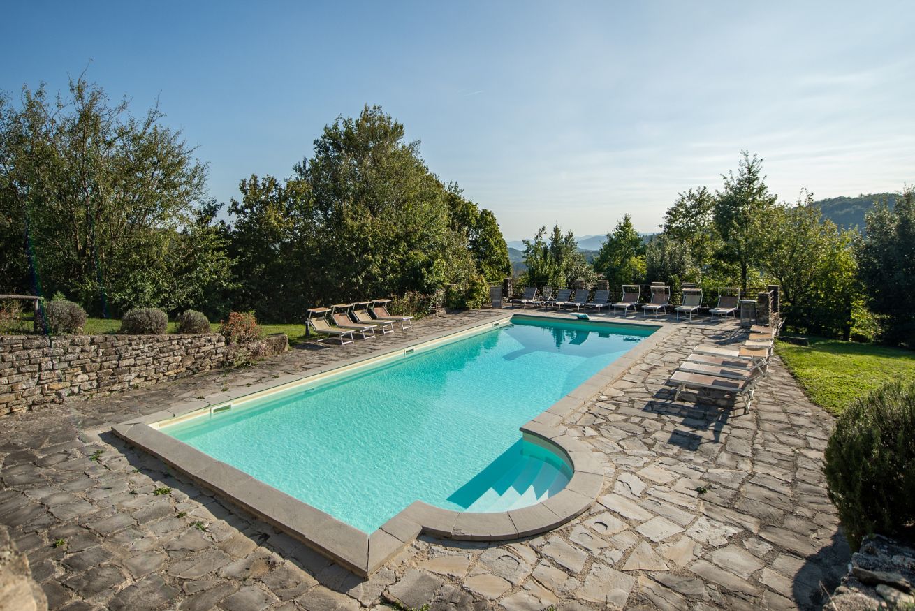 Property Image 1 - Cozy private houses with large pool in Tuscany