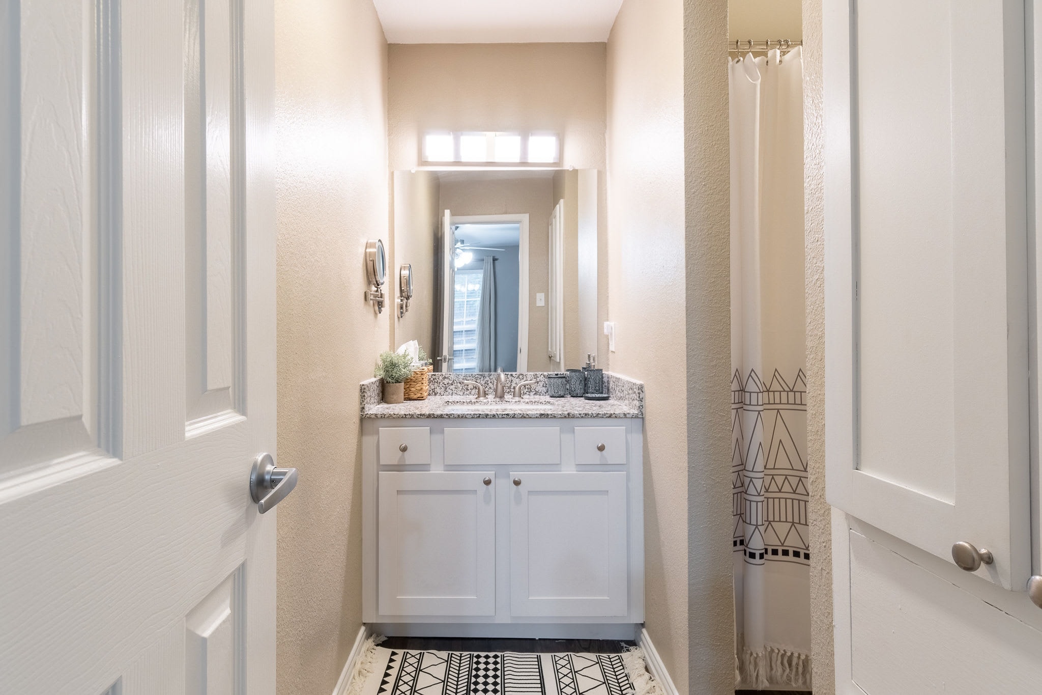 Urban Bohemian Hideaway Centrally Located