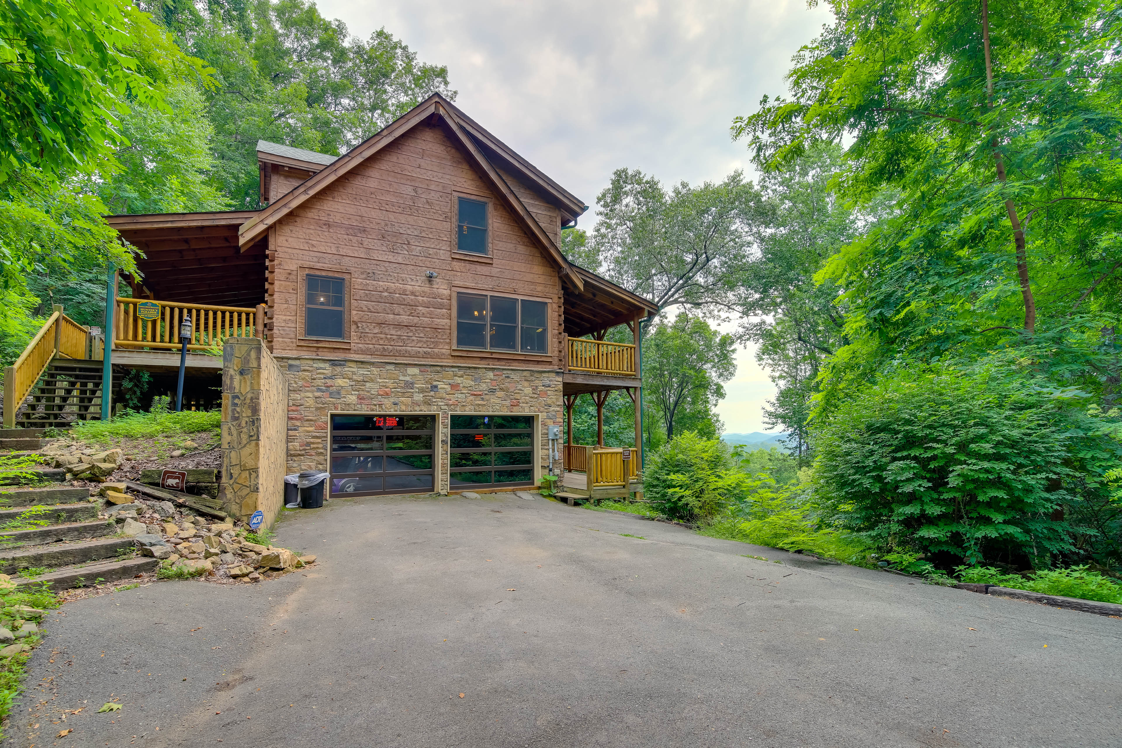 Property Image 1 - Sevierville Rental Cabin w/ Hot Tub & Game Room!