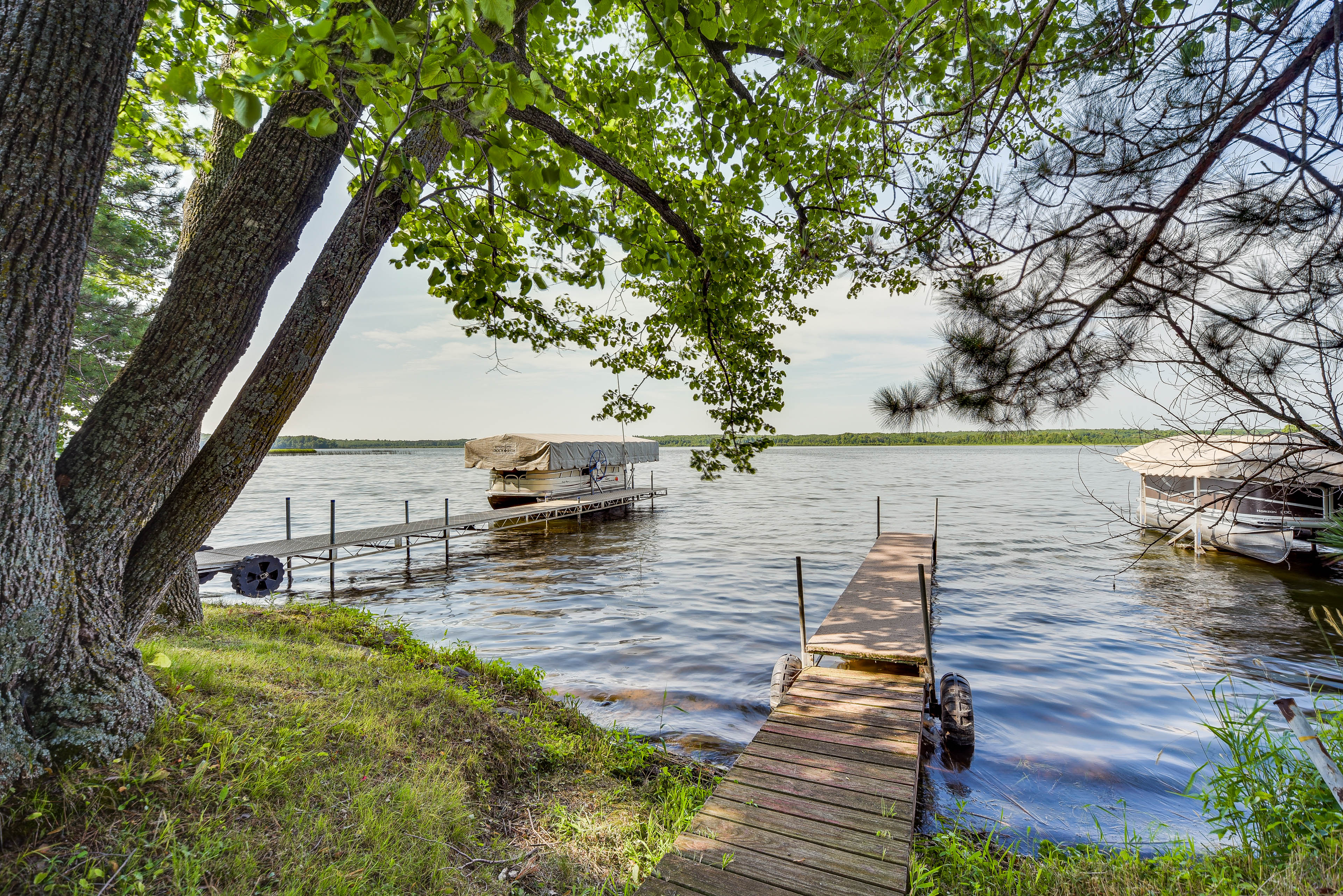 Property Image 2 - Sarona Serenity: Lakeside Retreat w/ Boat Dock!