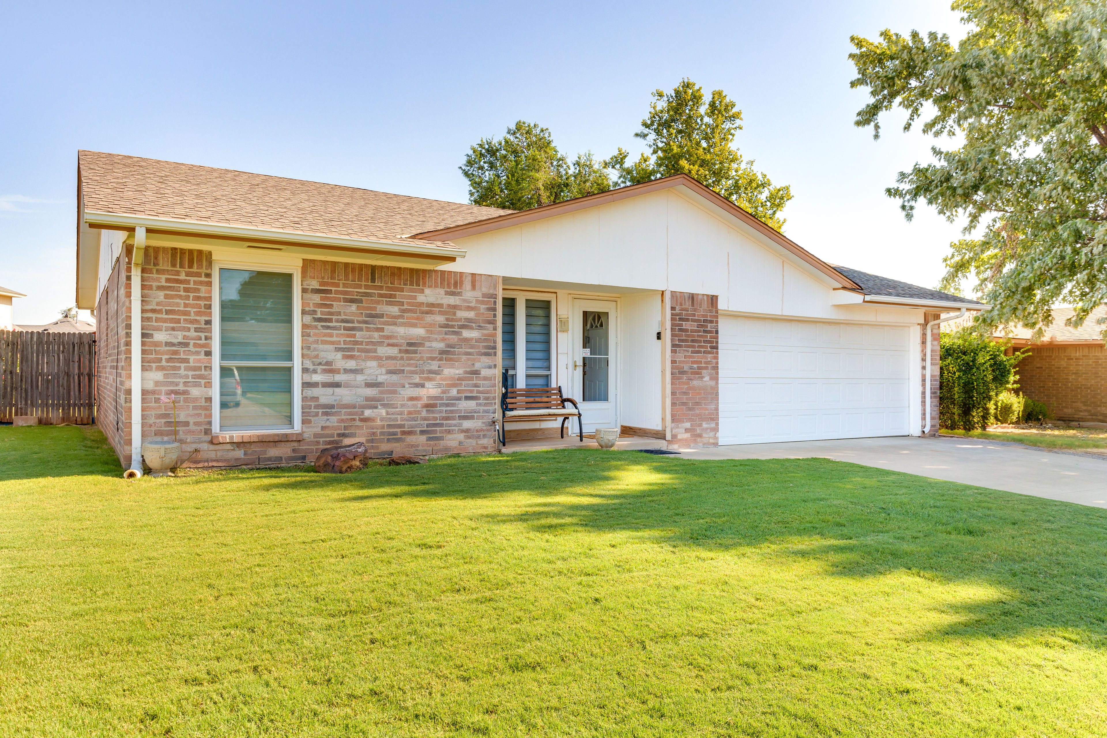 Property Image 2 - Cozy Oklahoma Retreat w/ Covered Patio & Gas Grill