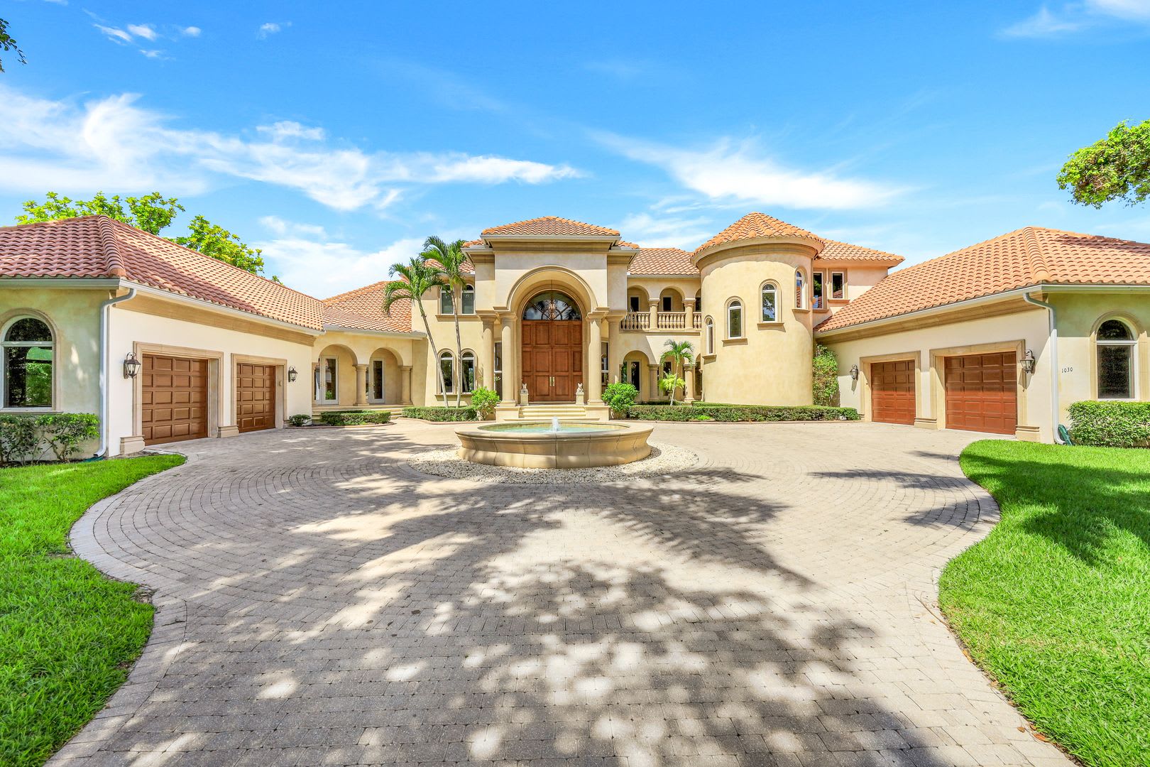 Property Image 2 - A Port Royal Manor- Prestige, Luxury and Elegance With a Coastal Flair