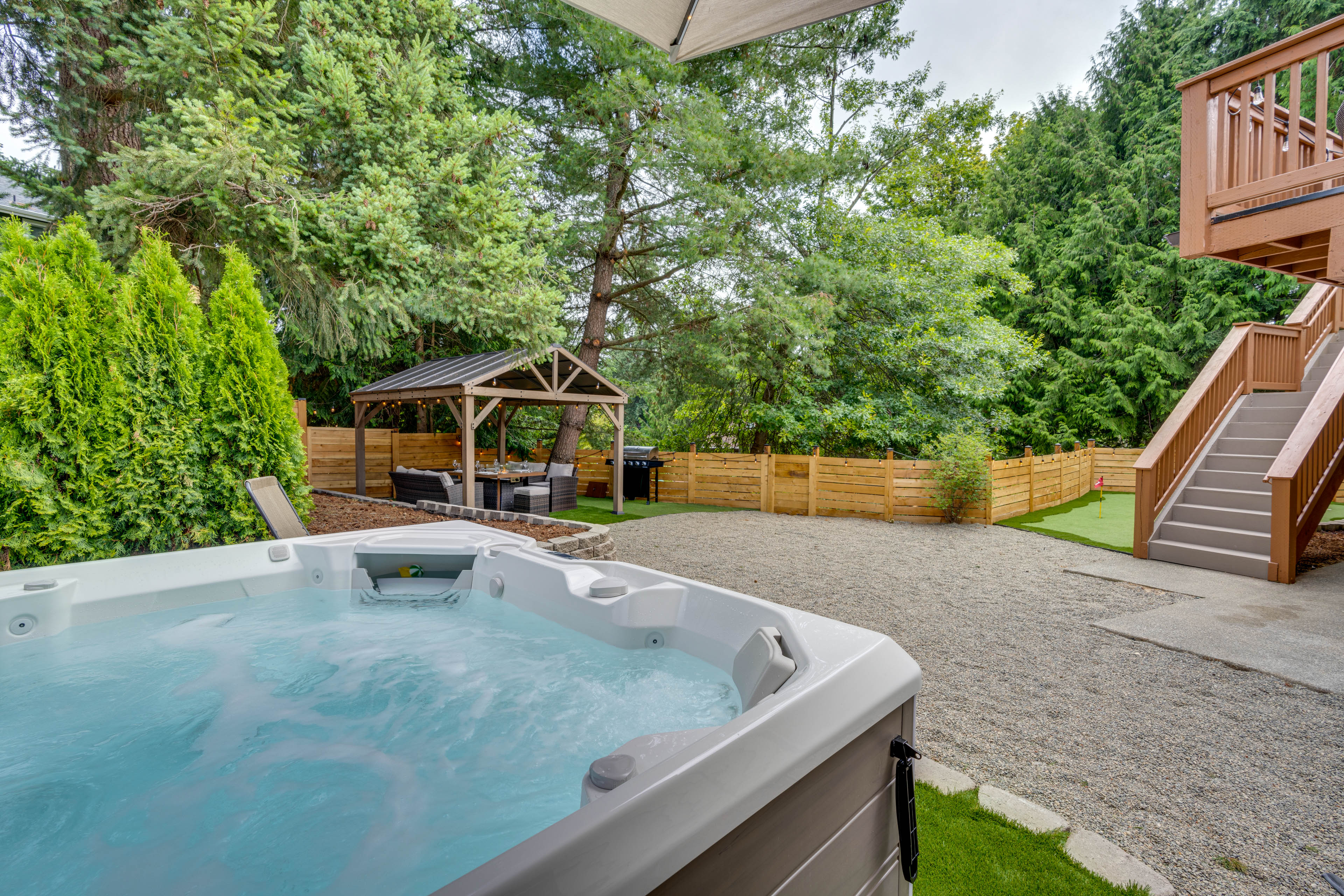 Cozy Kenmore Vacation Rental w/ Shared Hot Tub!