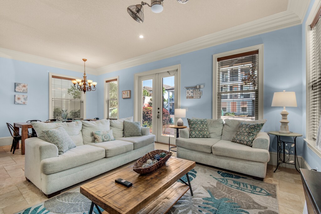 Luxury and lots of light!