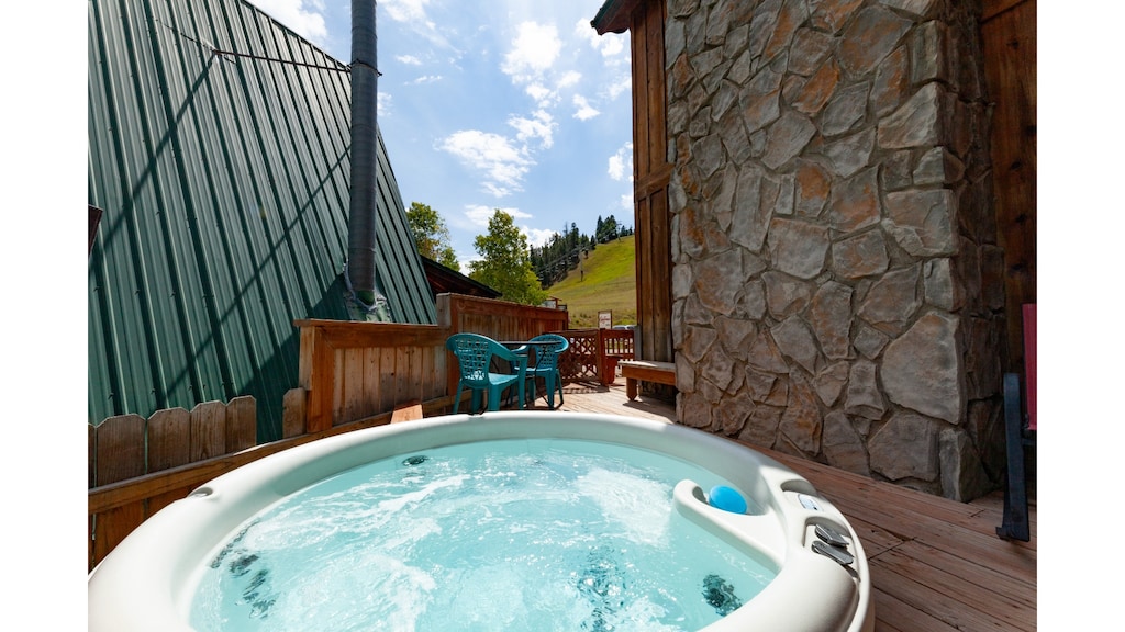 Claim Jumper A-Frame 3