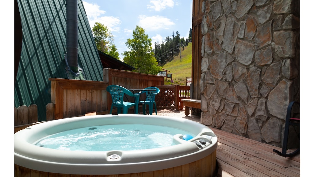 Claim Jumper A-Frame 3