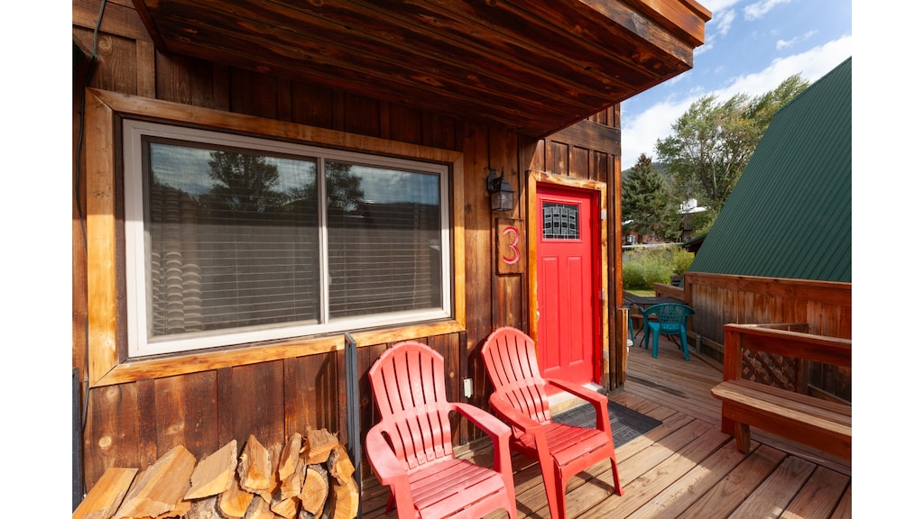 Claim Jumper A-Frame 3