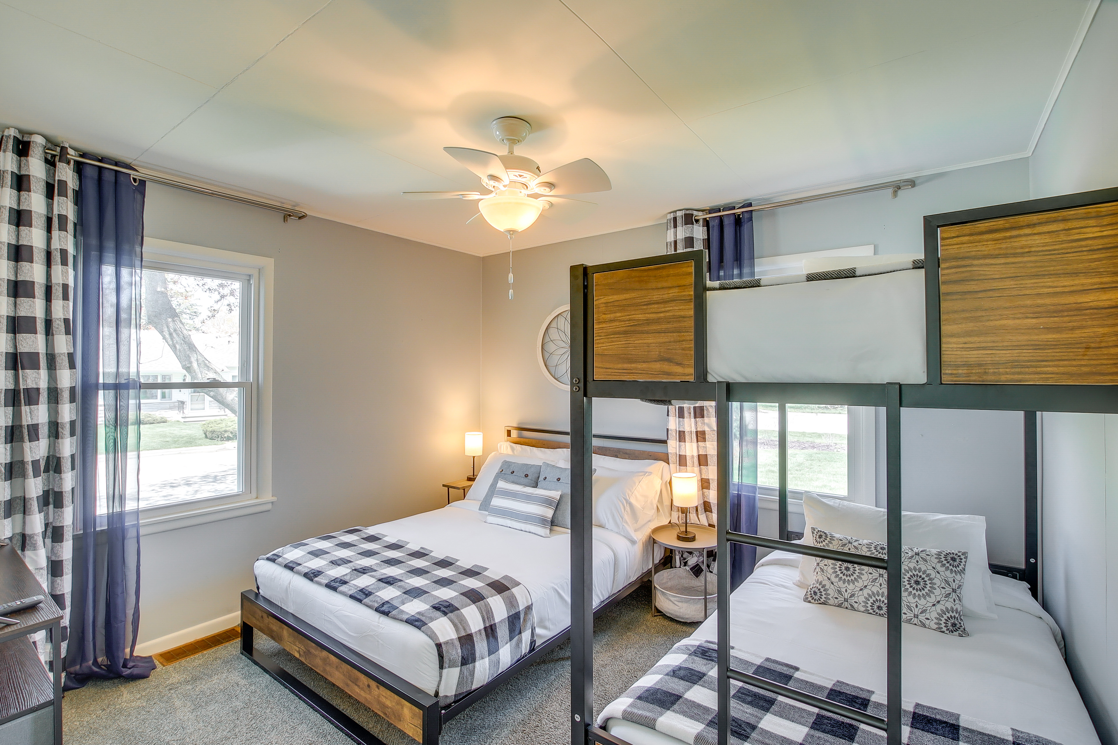 Sturgeon Bay Home ~ 6 Mi to Potawatomi State Park