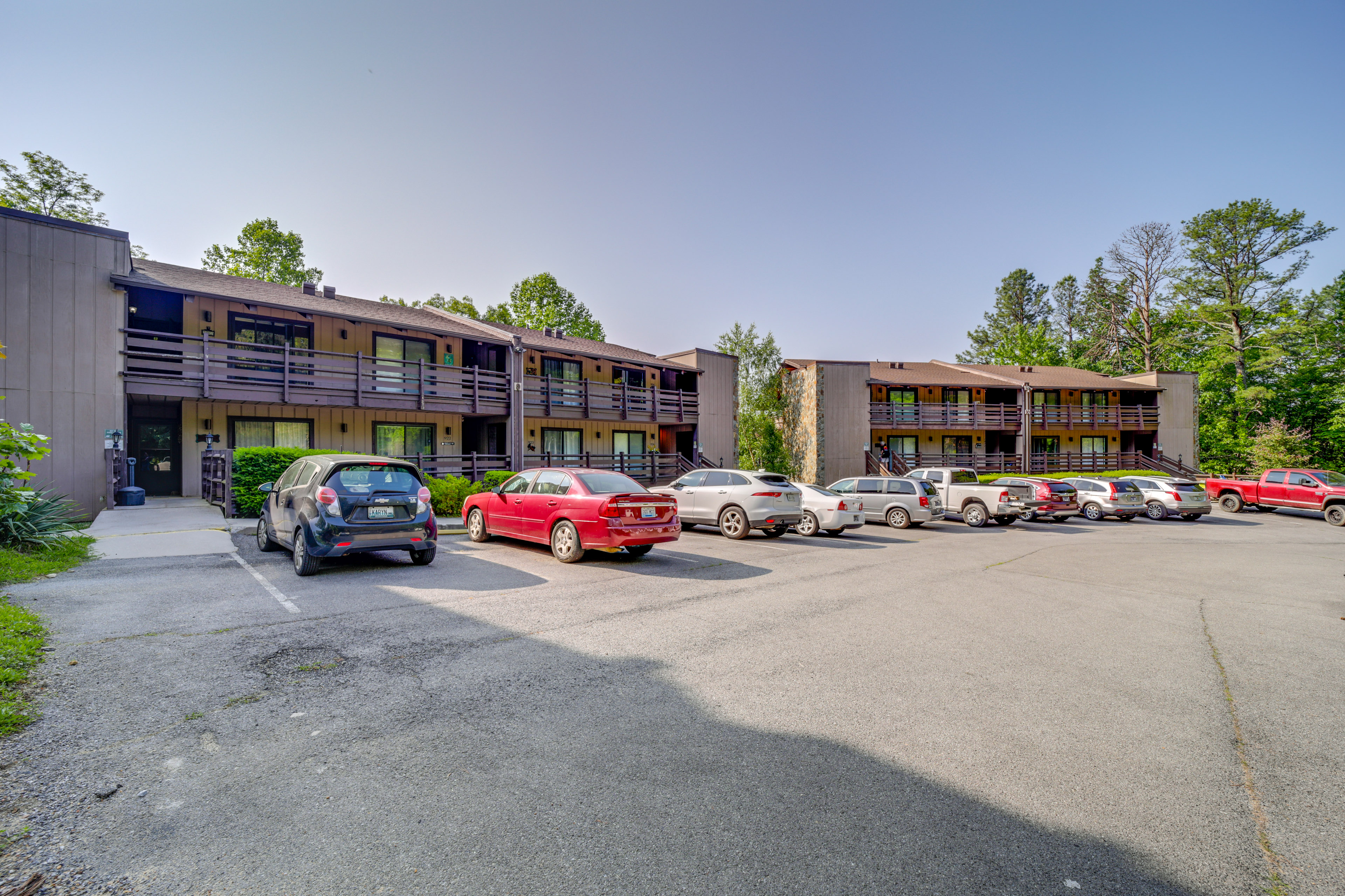 Property Image 2 - Sevierville Condo w/ Balcony + Pool Access!