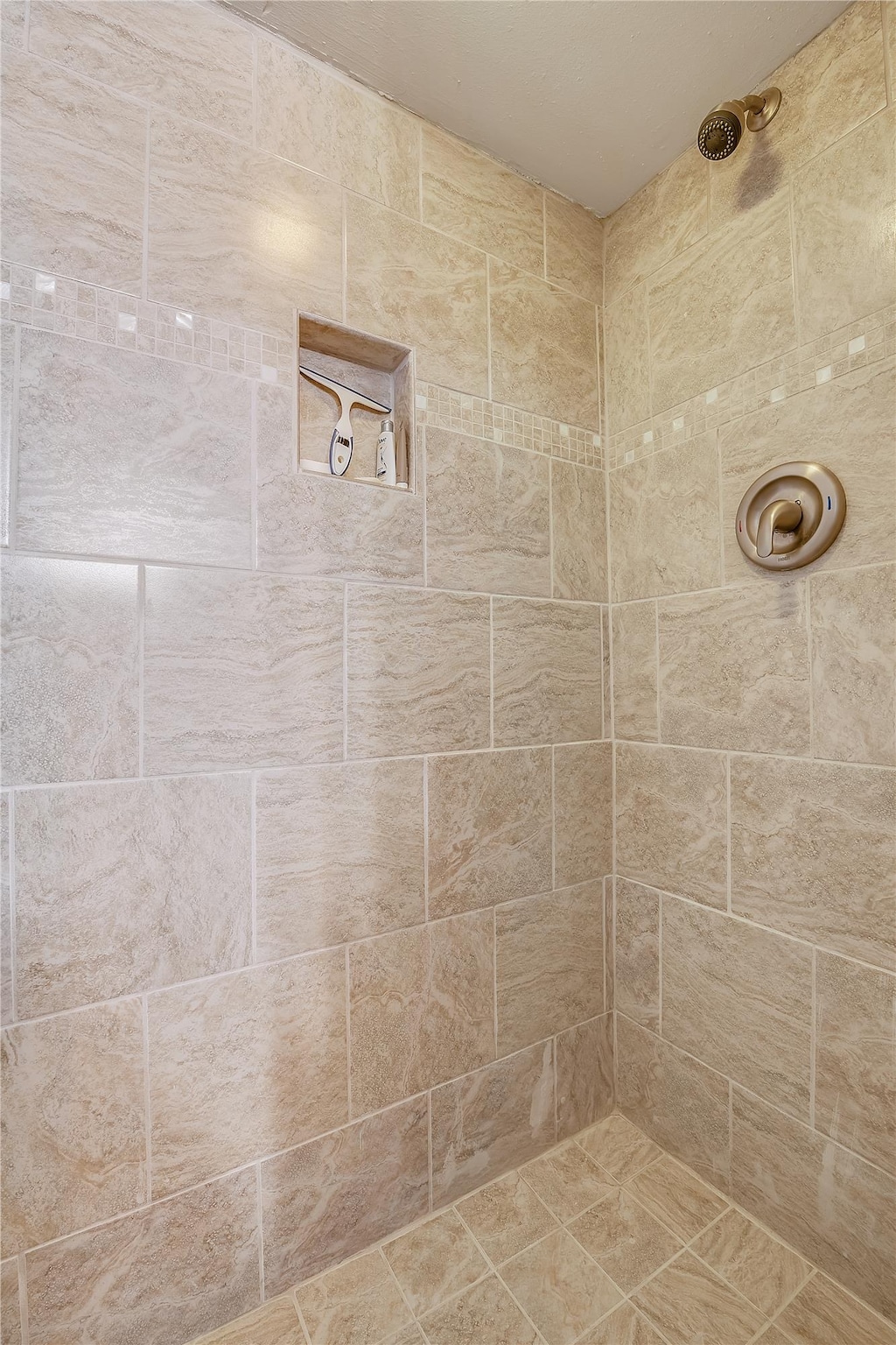 Hallway way tile shower