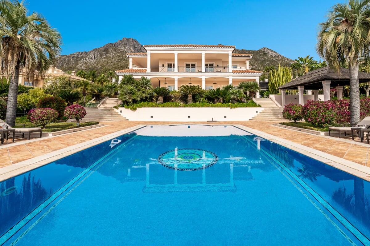 Property Image 2 - All About Granados Villa
