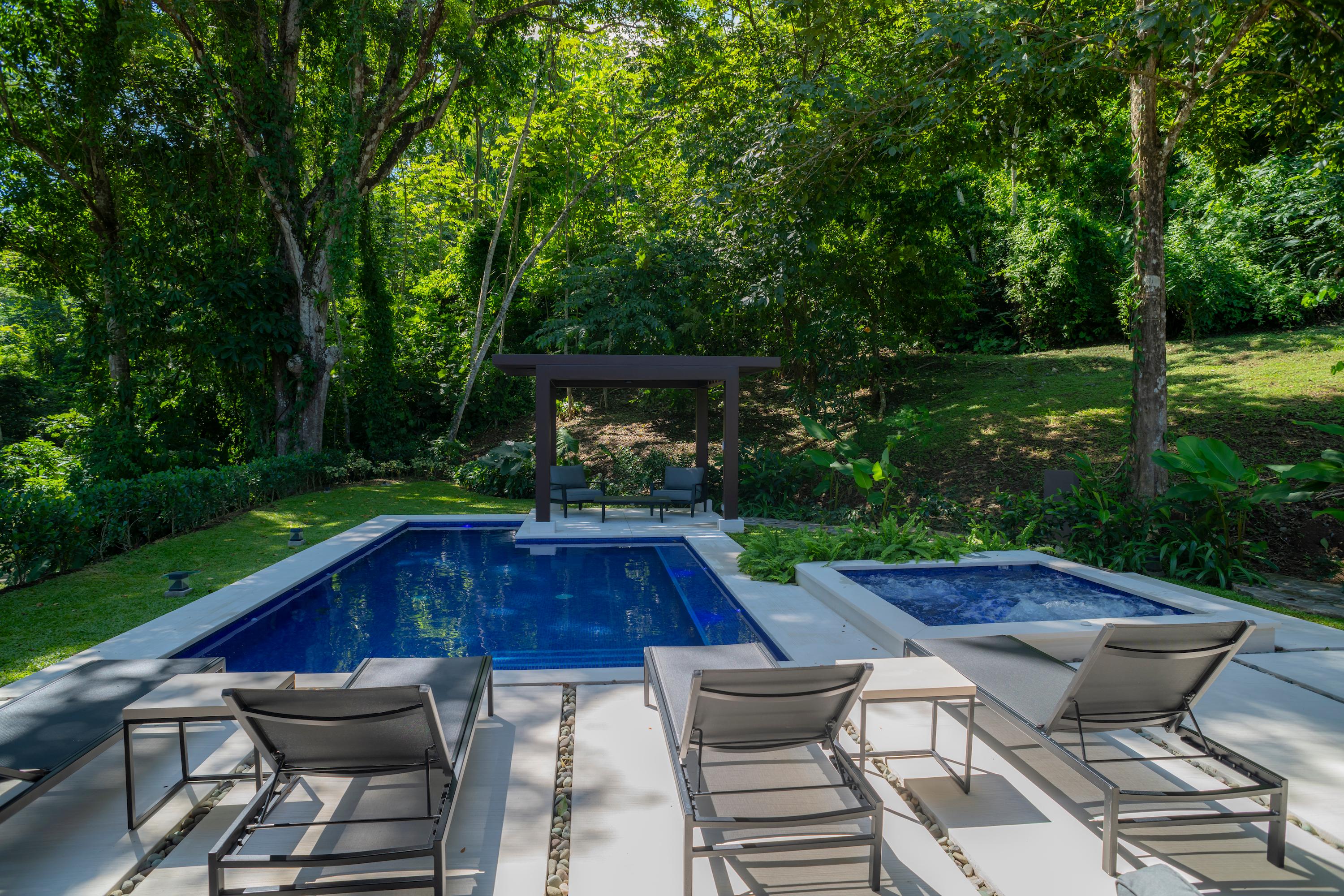 Property Image 1 - - Casa Cenizaro Six bedroom private pool Family