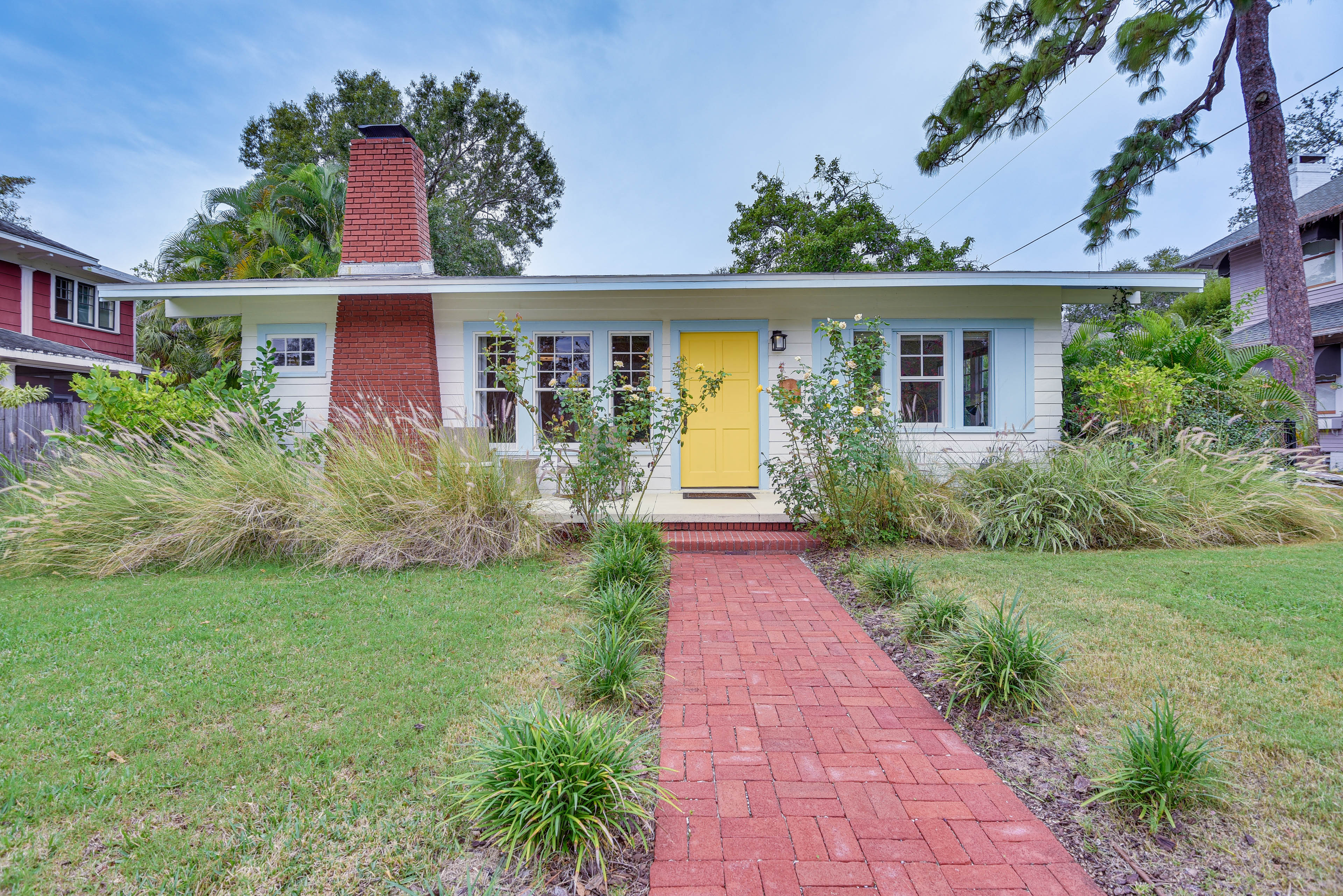 Property Image 2 - Dog-Friendly Bradenton Home w/ Private Pool & Yard