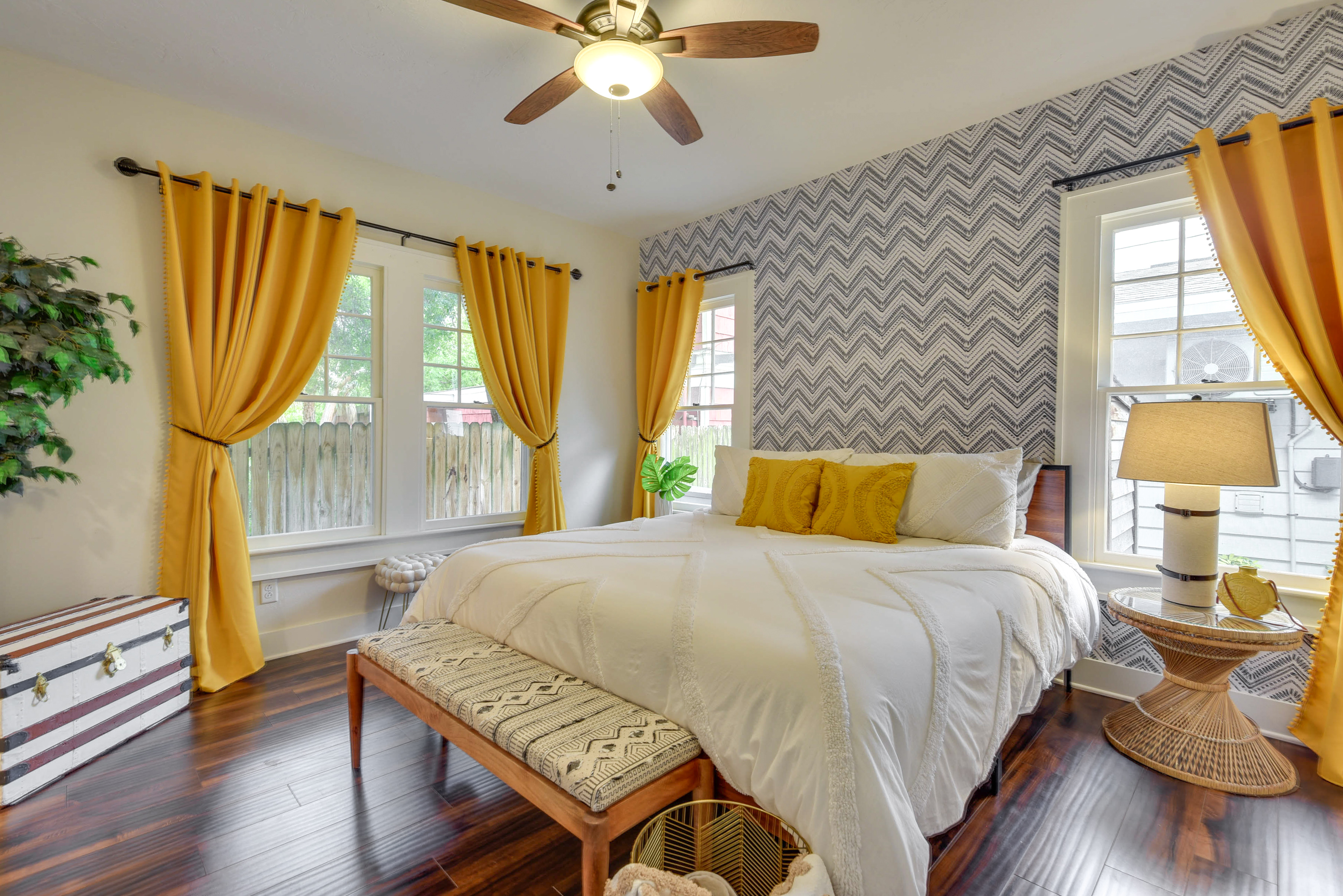 Private Pool & Yard: Dog-Friendly Bradenton Home