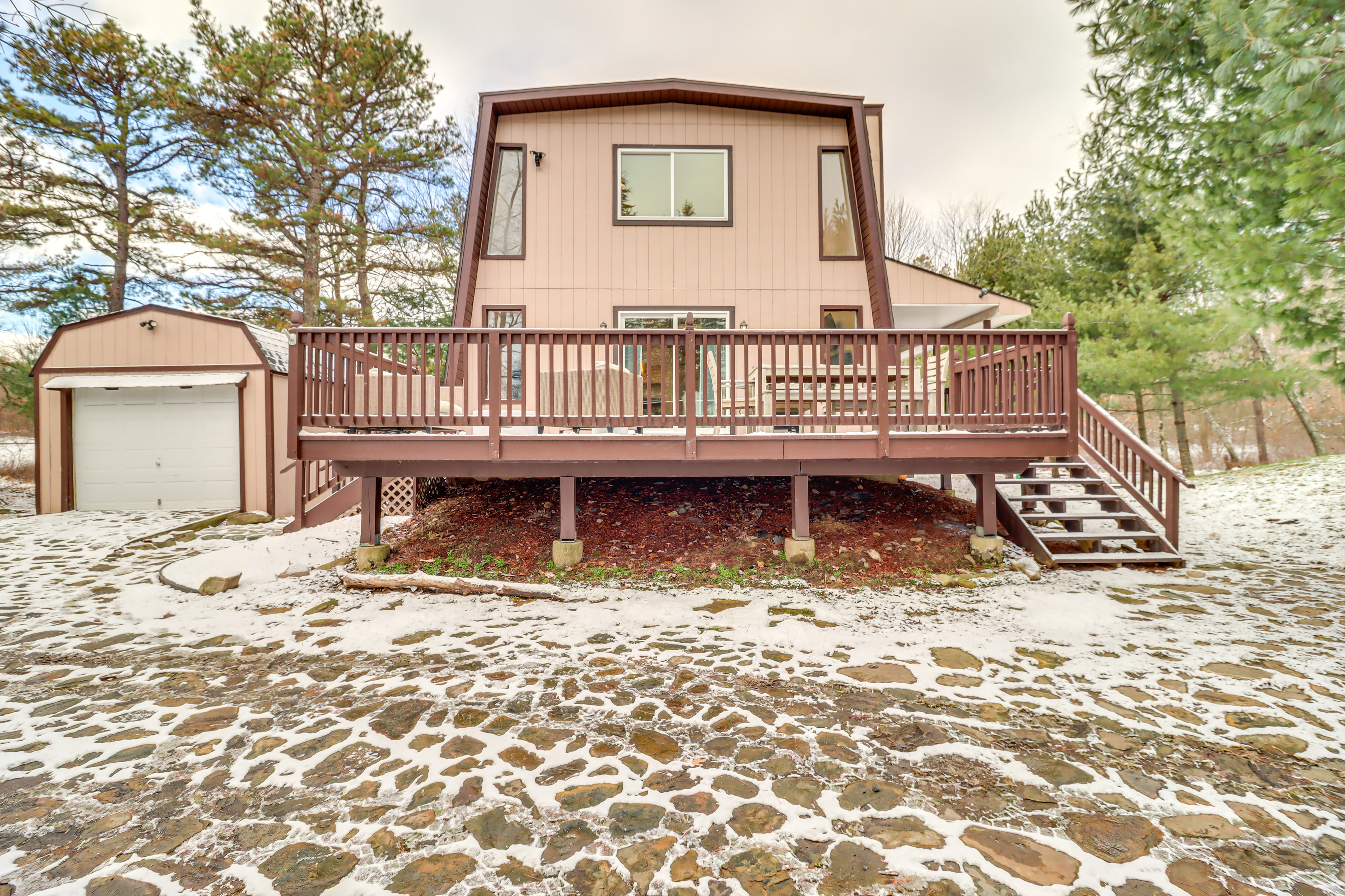 Property Image 1 - Family Home in Long Pond w/ Fire Pit & Lake Access