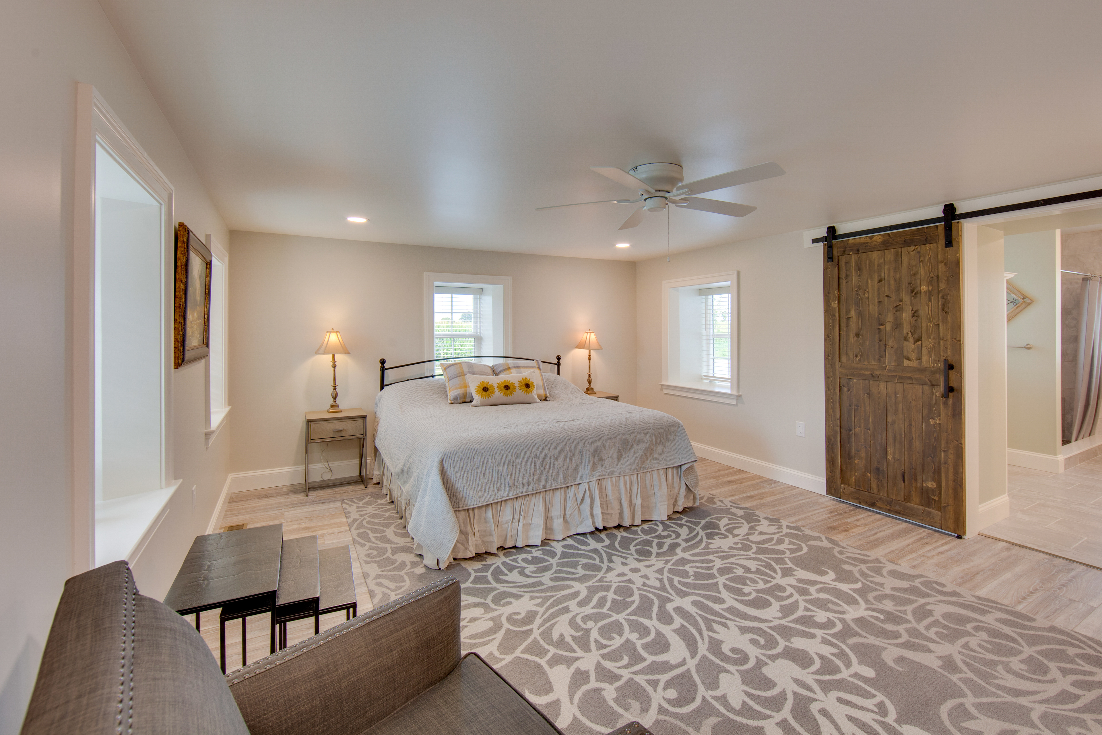 Patio & Yard: Newly Built Retreat in Ronks!