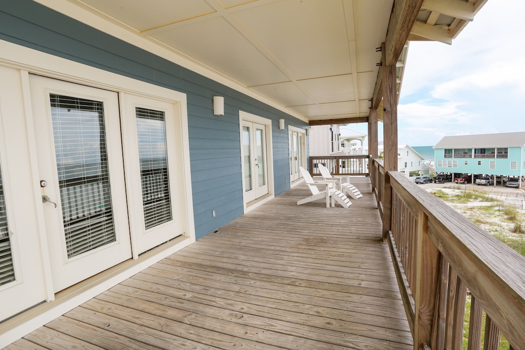 Large Gulf Front Deck on 2nd Floor
