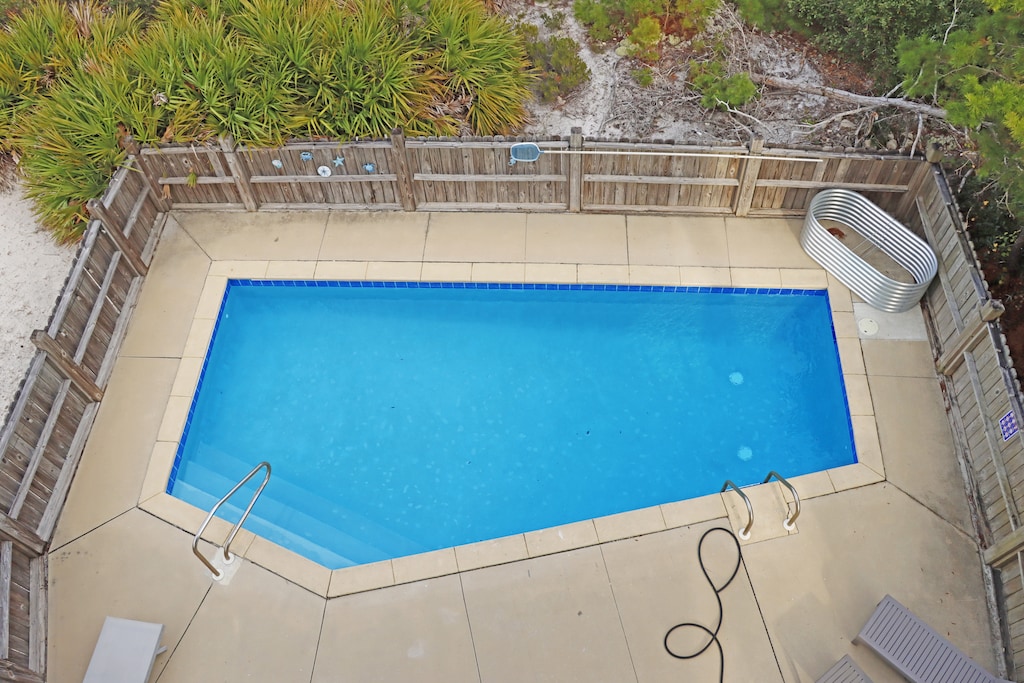 Bedroom 3 - Pool View from Deck