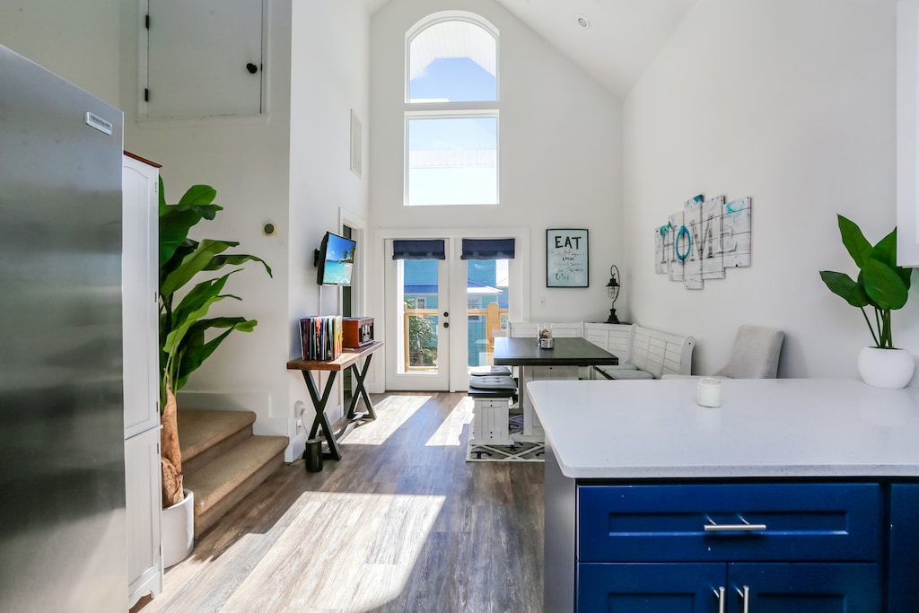 Main Floor - Gulf View