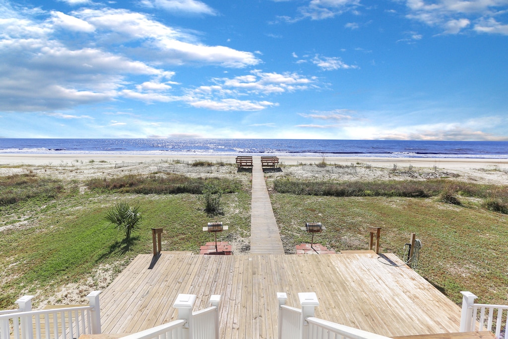 Main Floor - Gulf Front Deck View