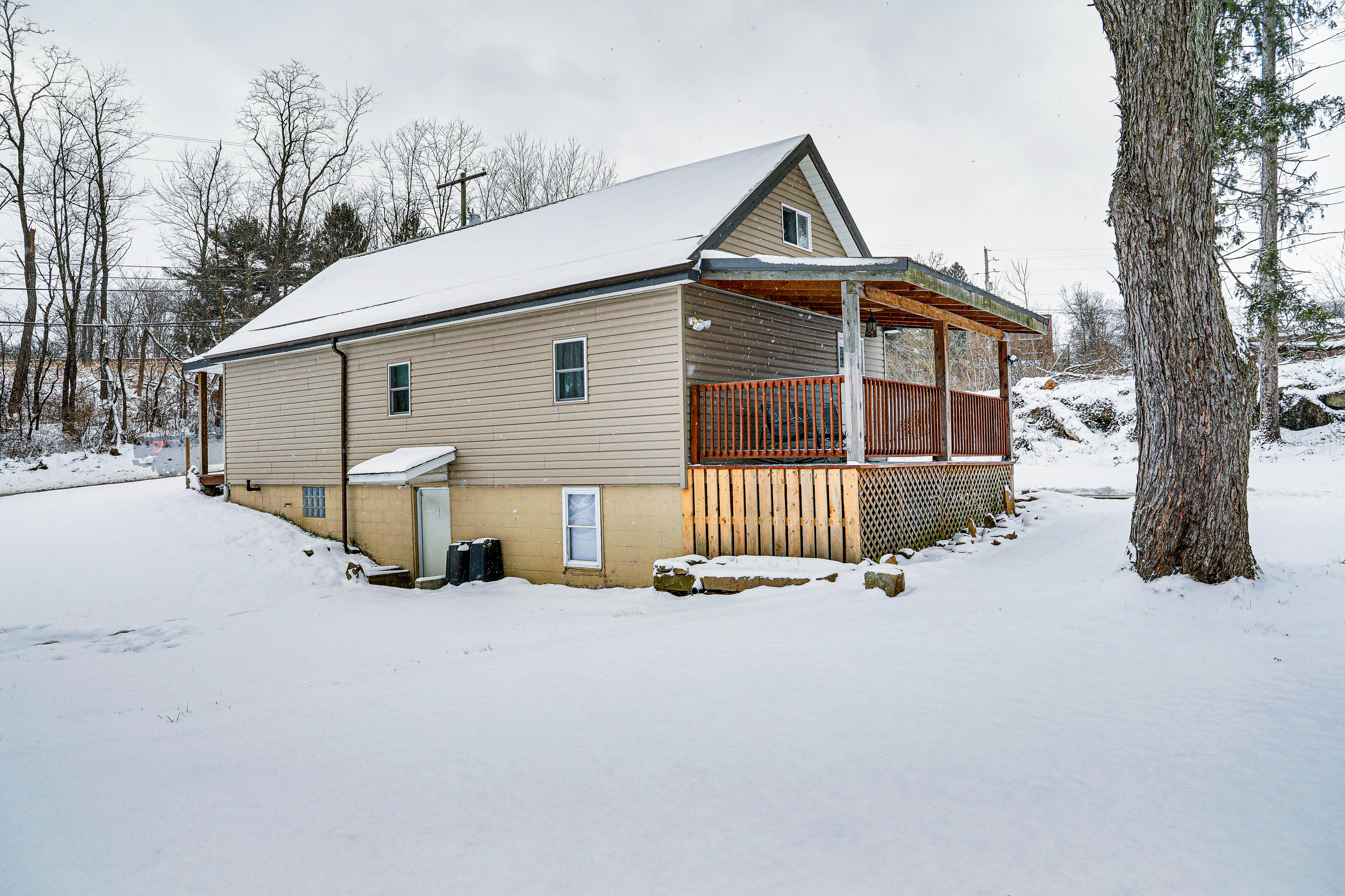 Property Image 1 - Jones Mills Vacation Rental: Near Skiing & Hiking!